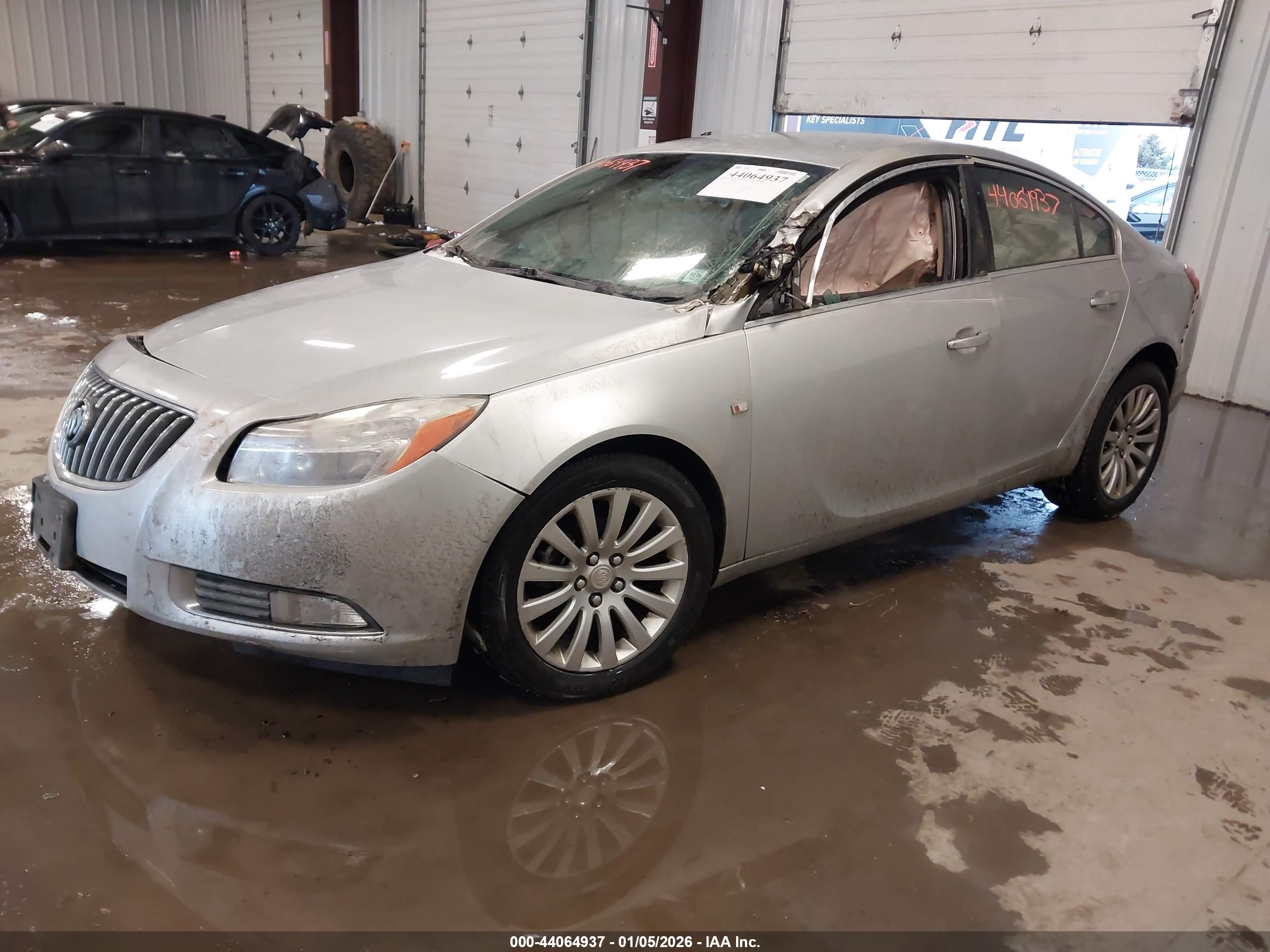 BUICK REGAL image 2