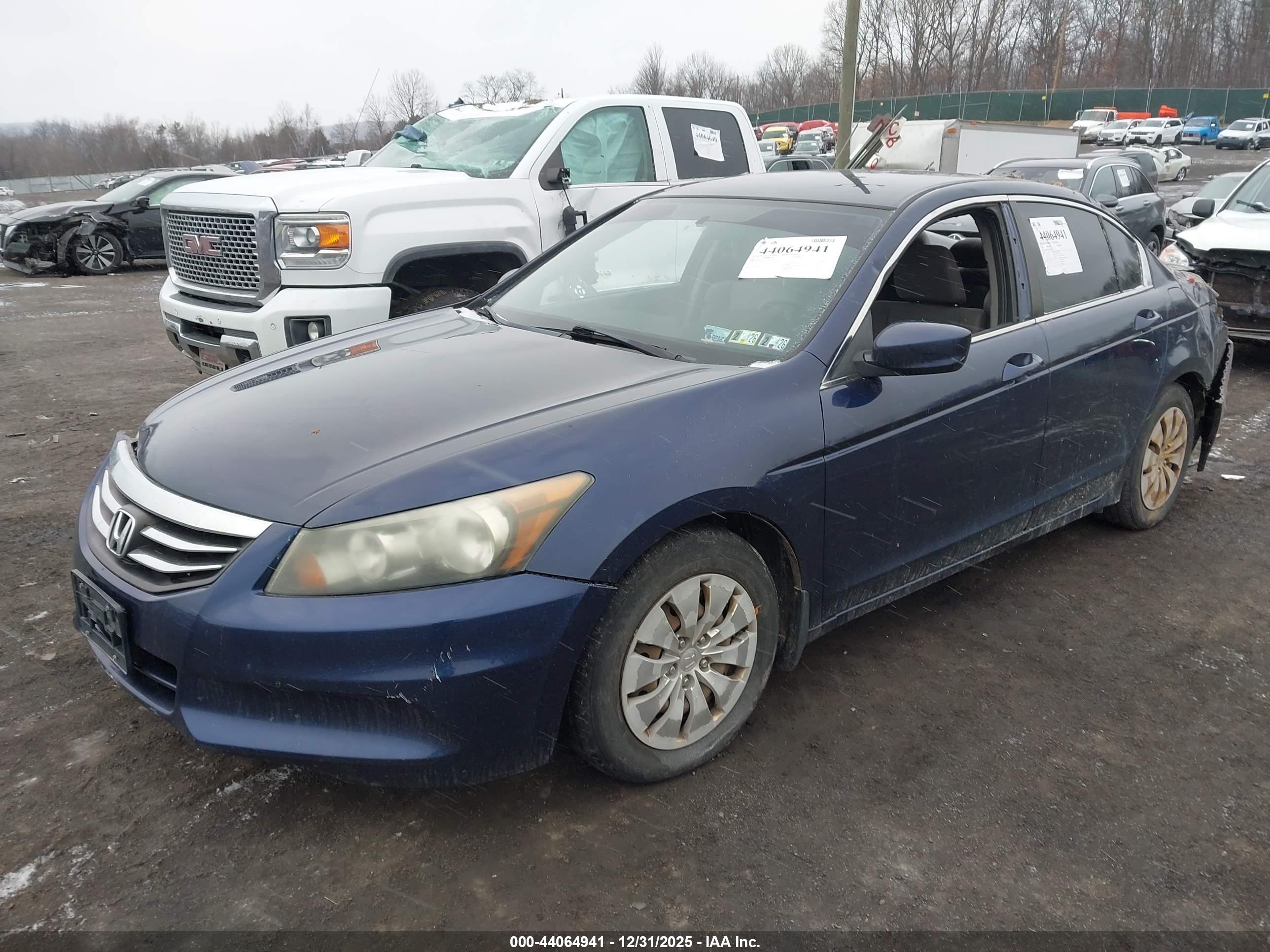 HONDA ACCORD image 2