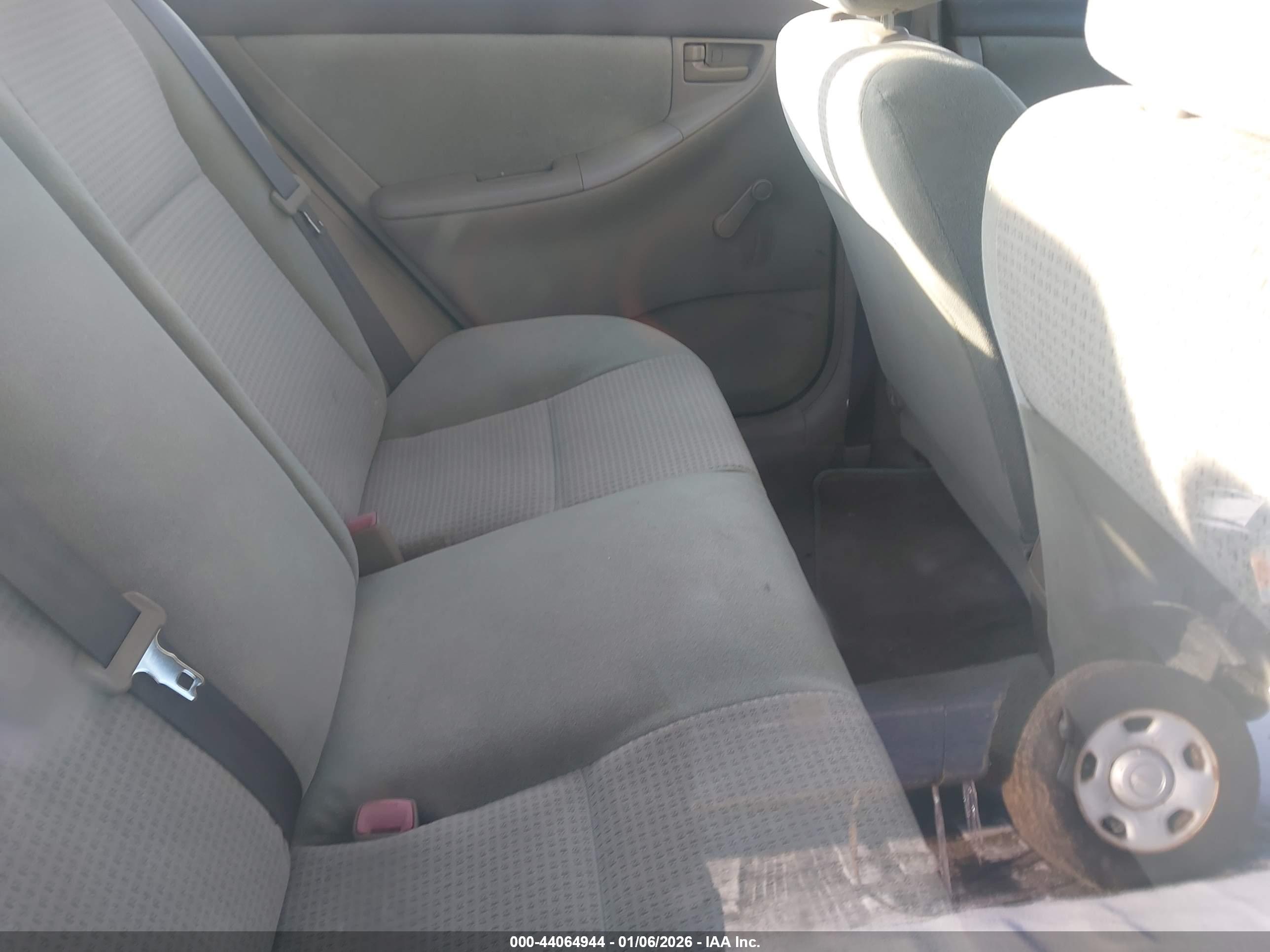 TOYOTA COROLLA image 8