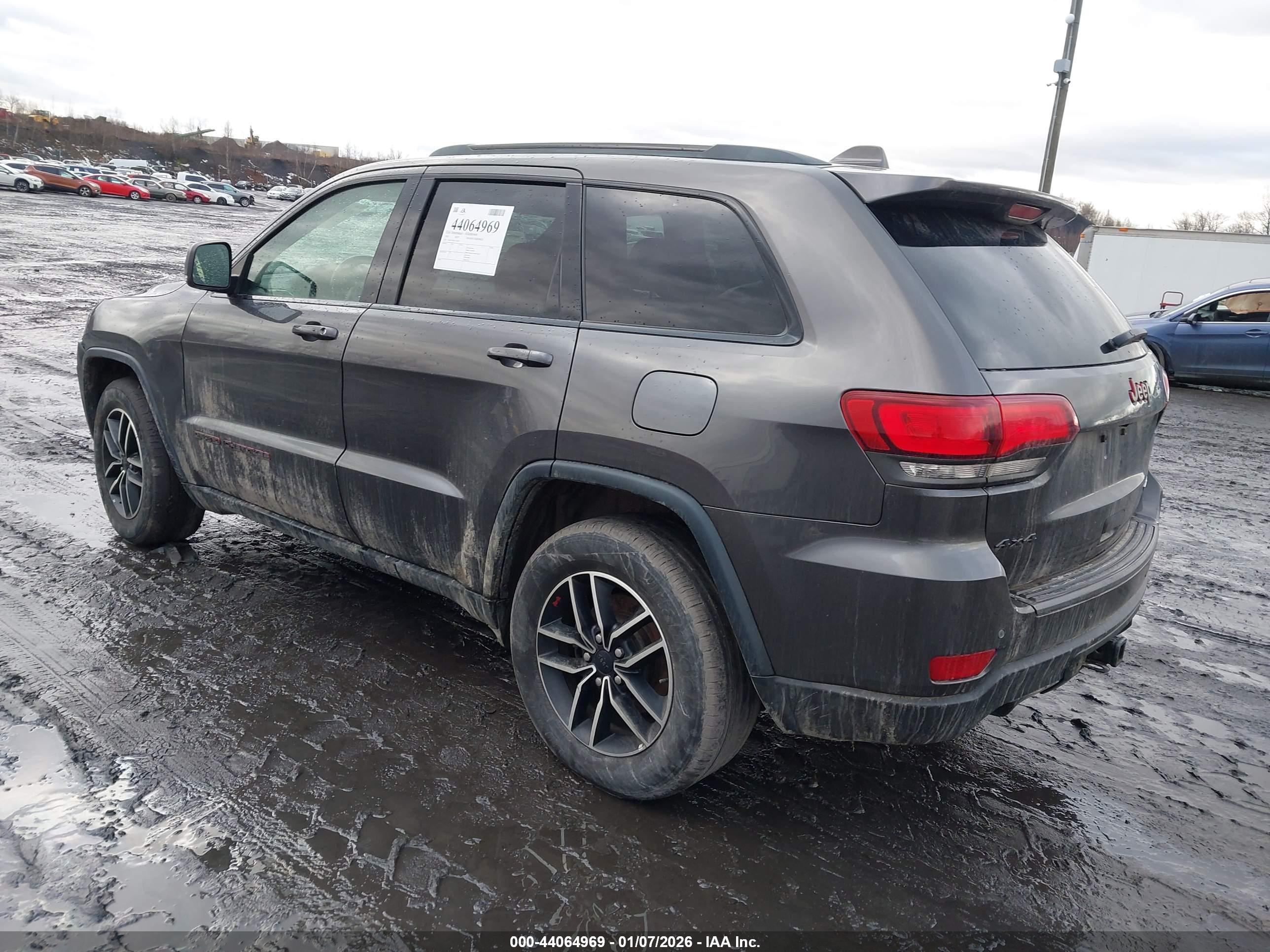 JEEP GRAND image 3