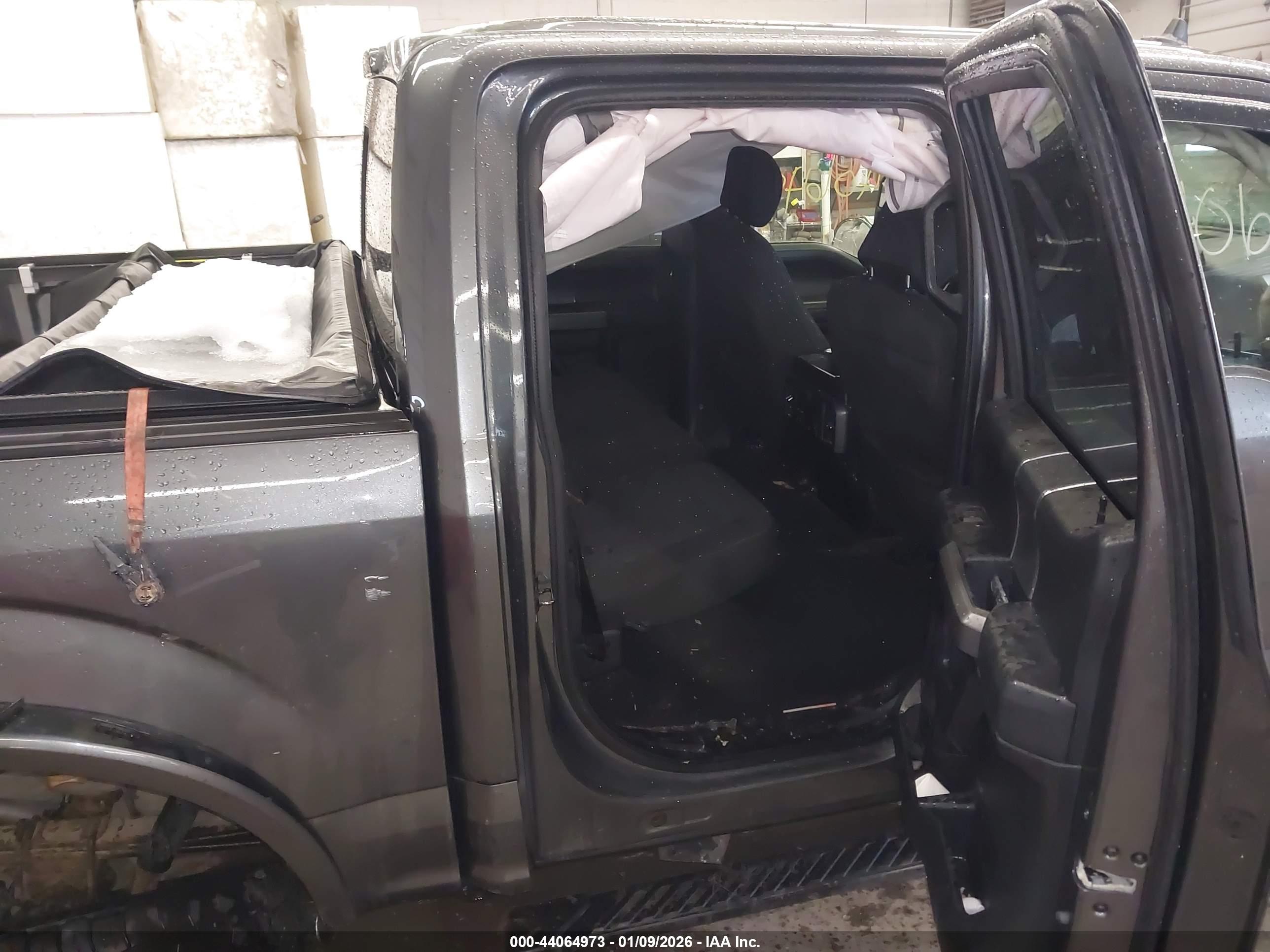 FORD F-150 image 8