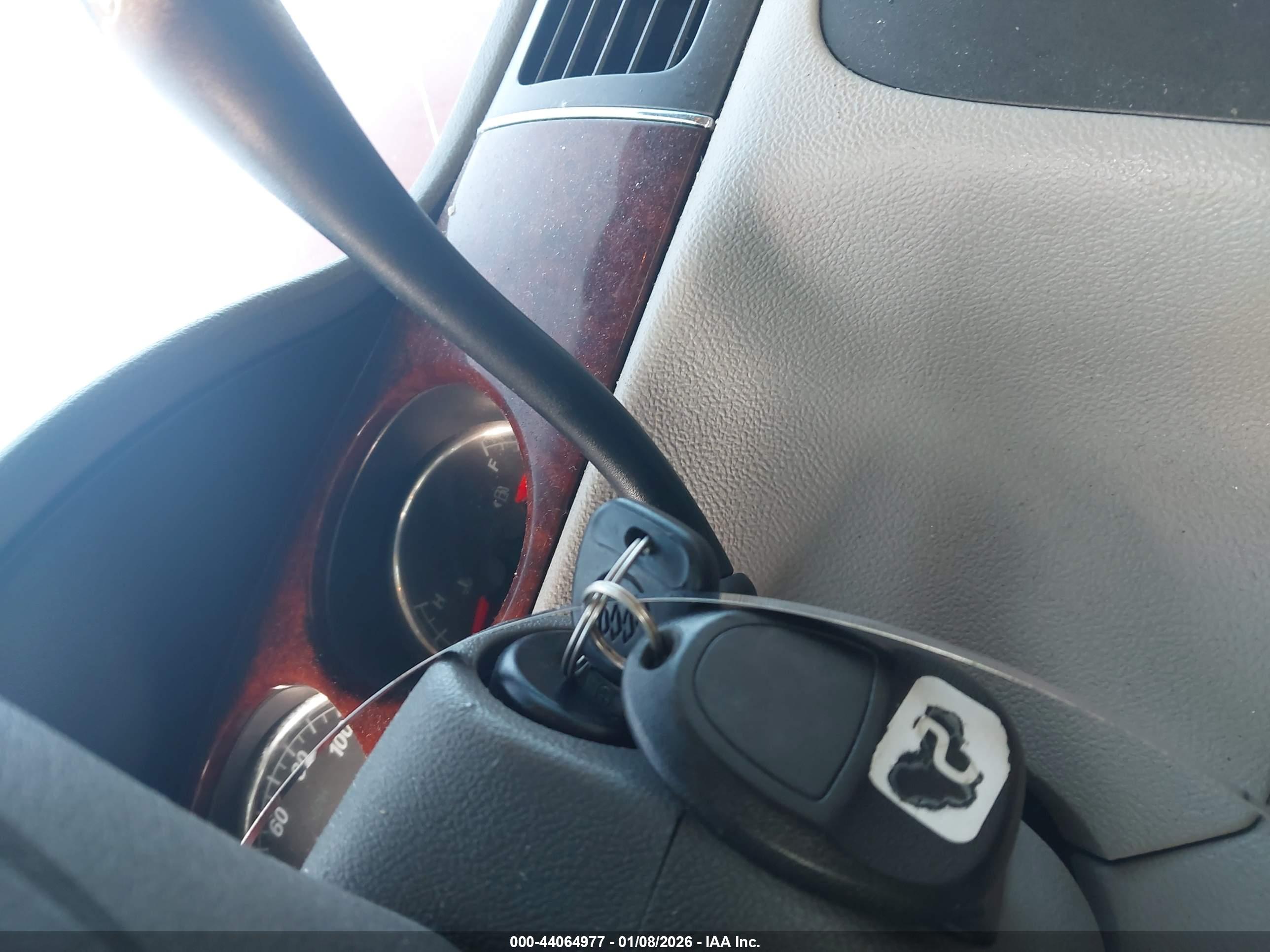 BUICK LUCERNE image 11