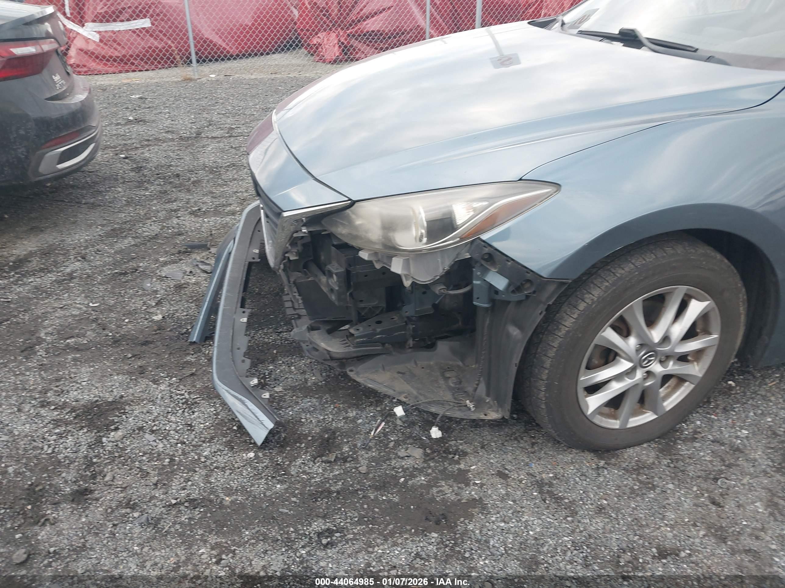 MAZDA MAZDA3 image 6