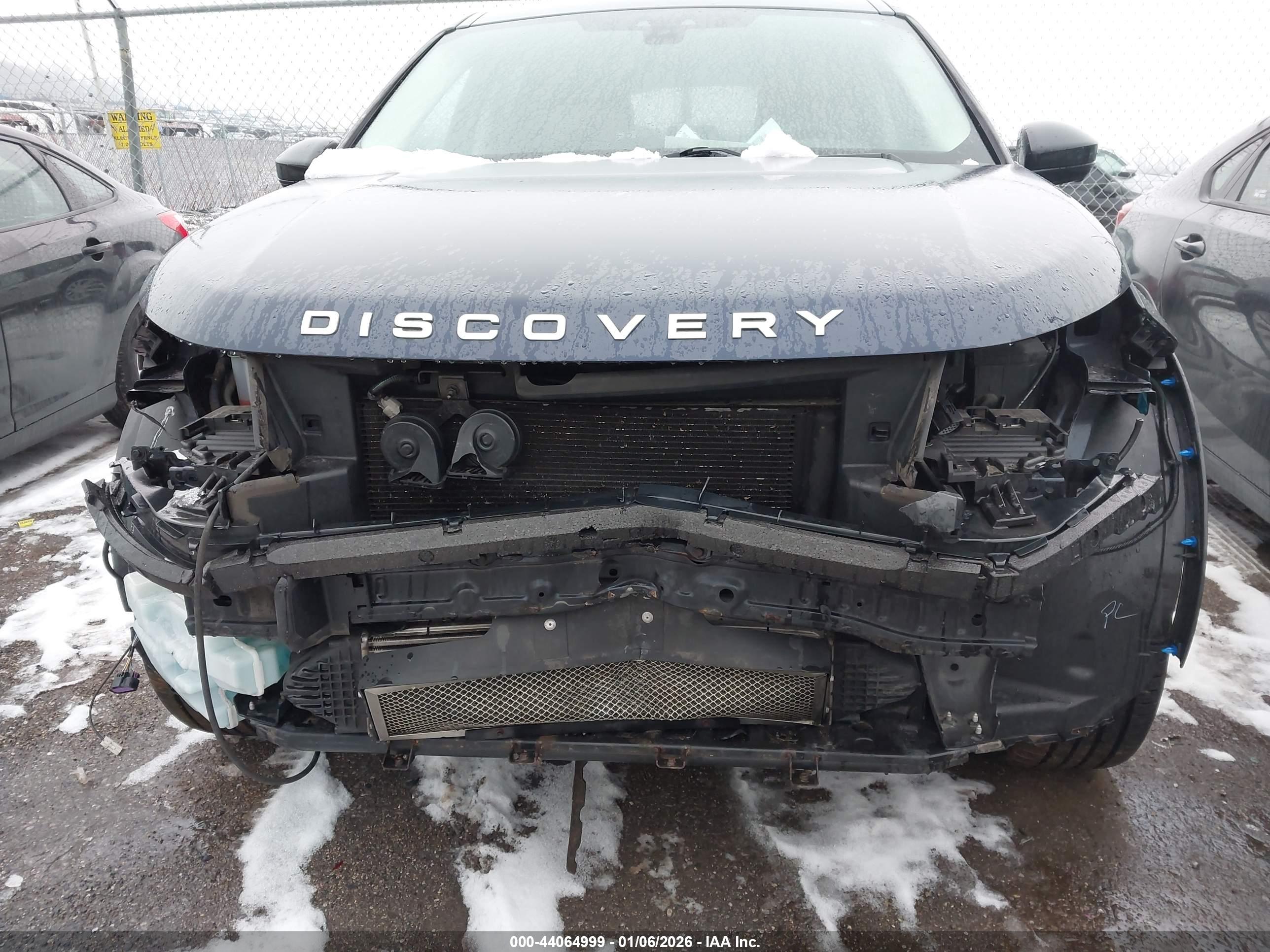 LAND ROVER image 6