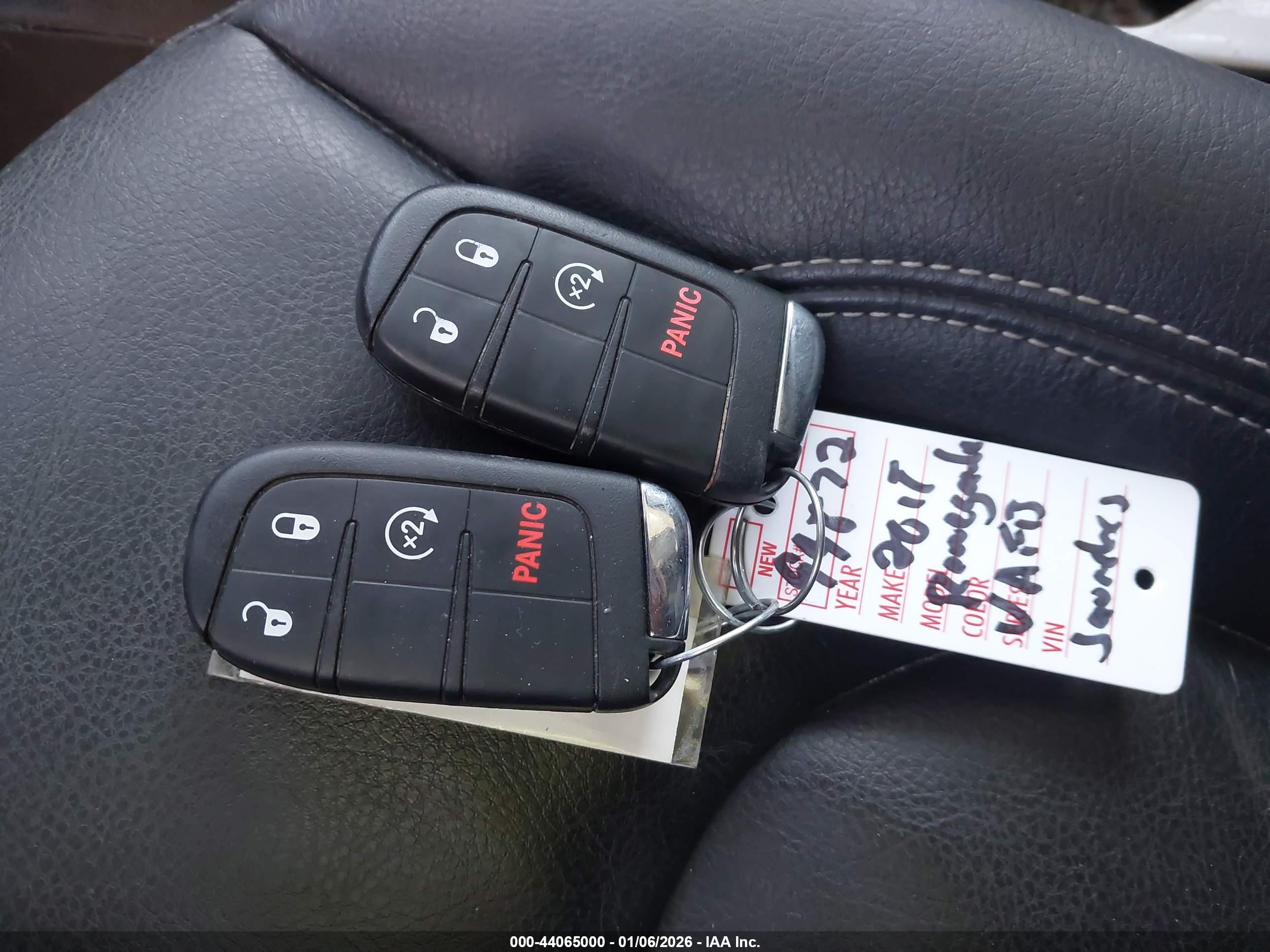 JEEP RENEGADE image 11