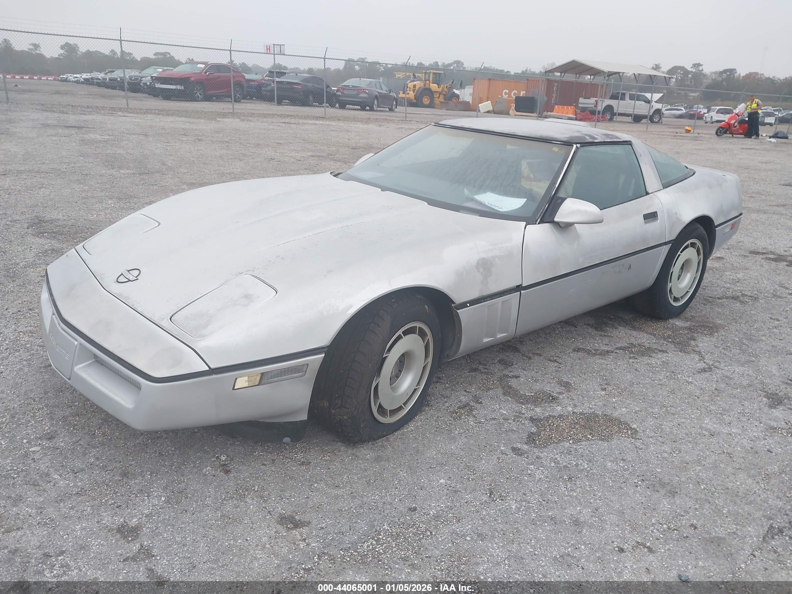 CHEVROLET CORVETTE image 2