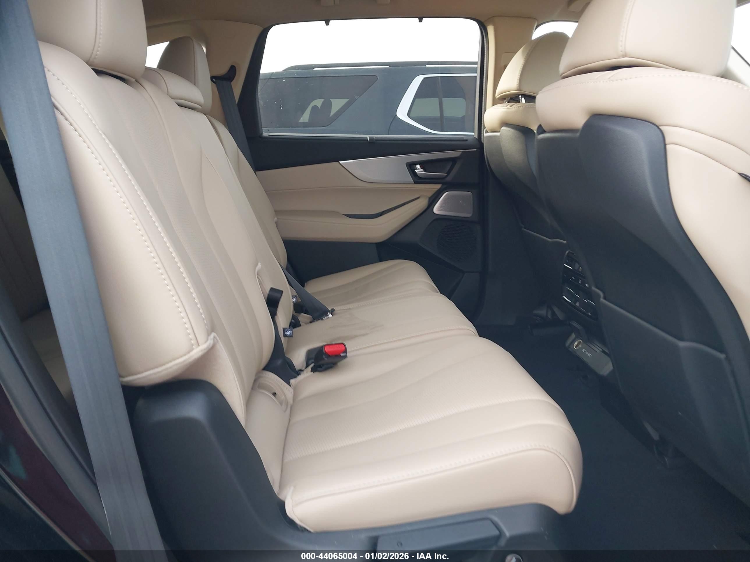 ACURA MDX image 8