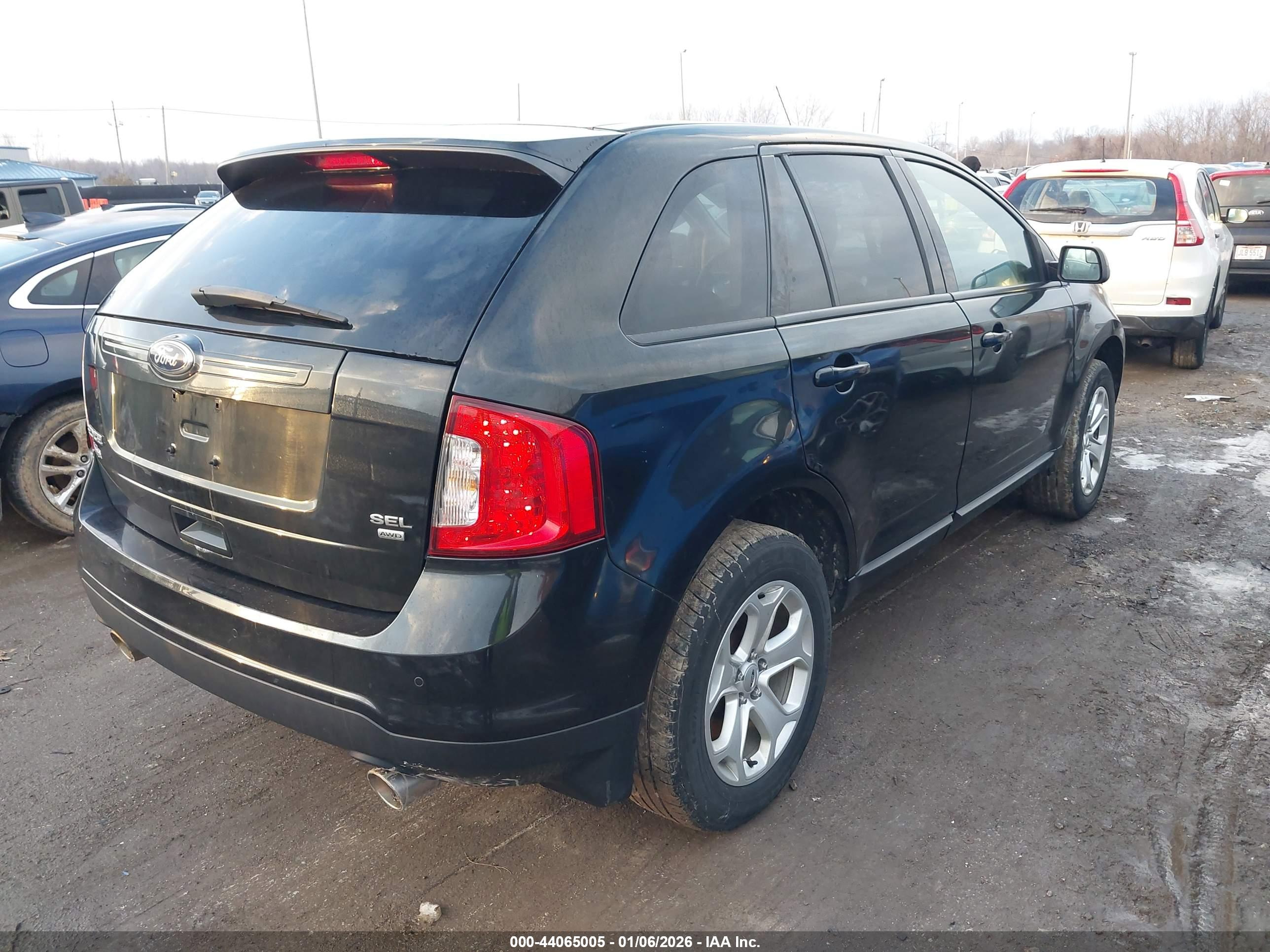 FORD EDGE image 4