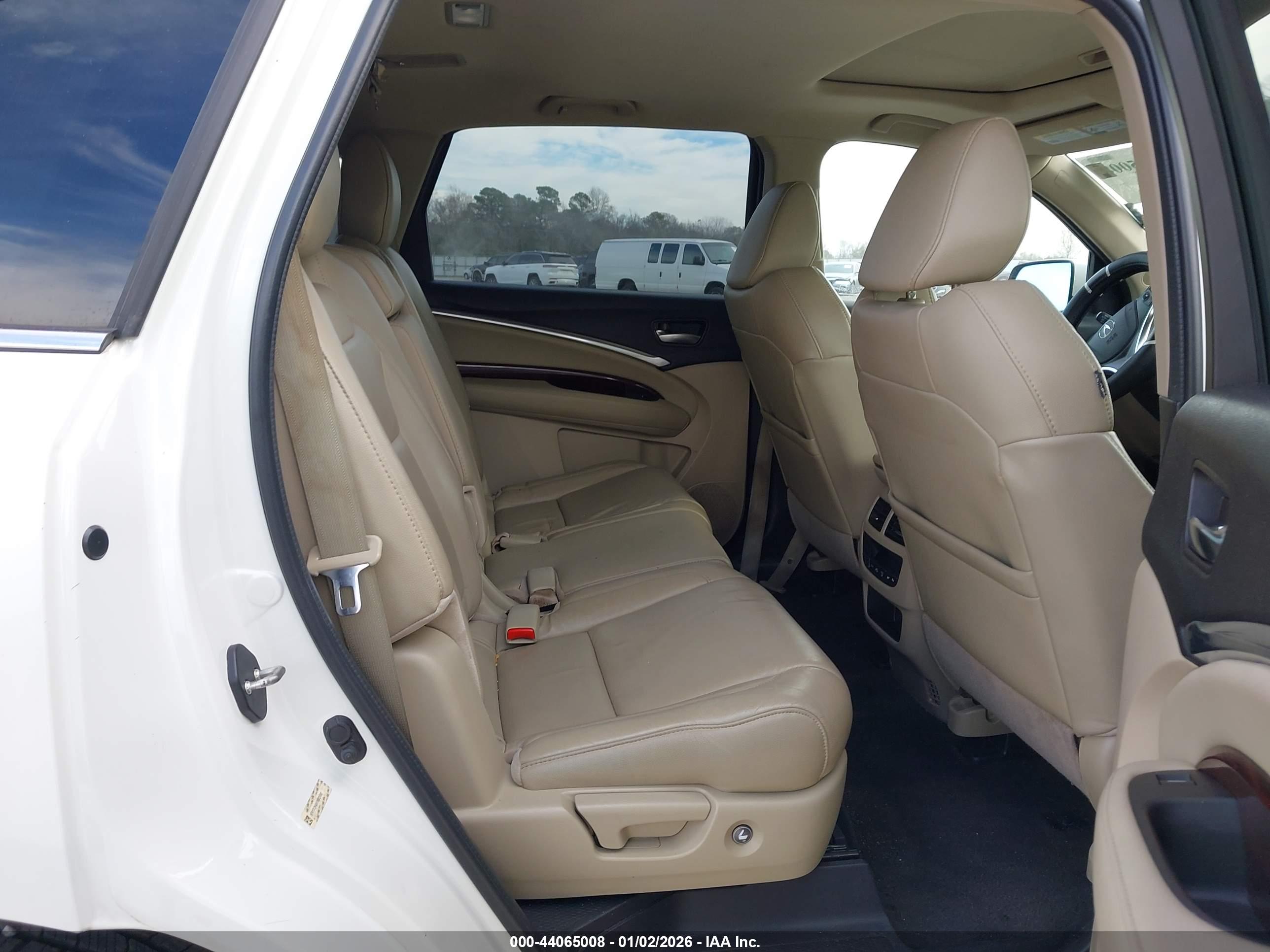 ACURA MDX image 8