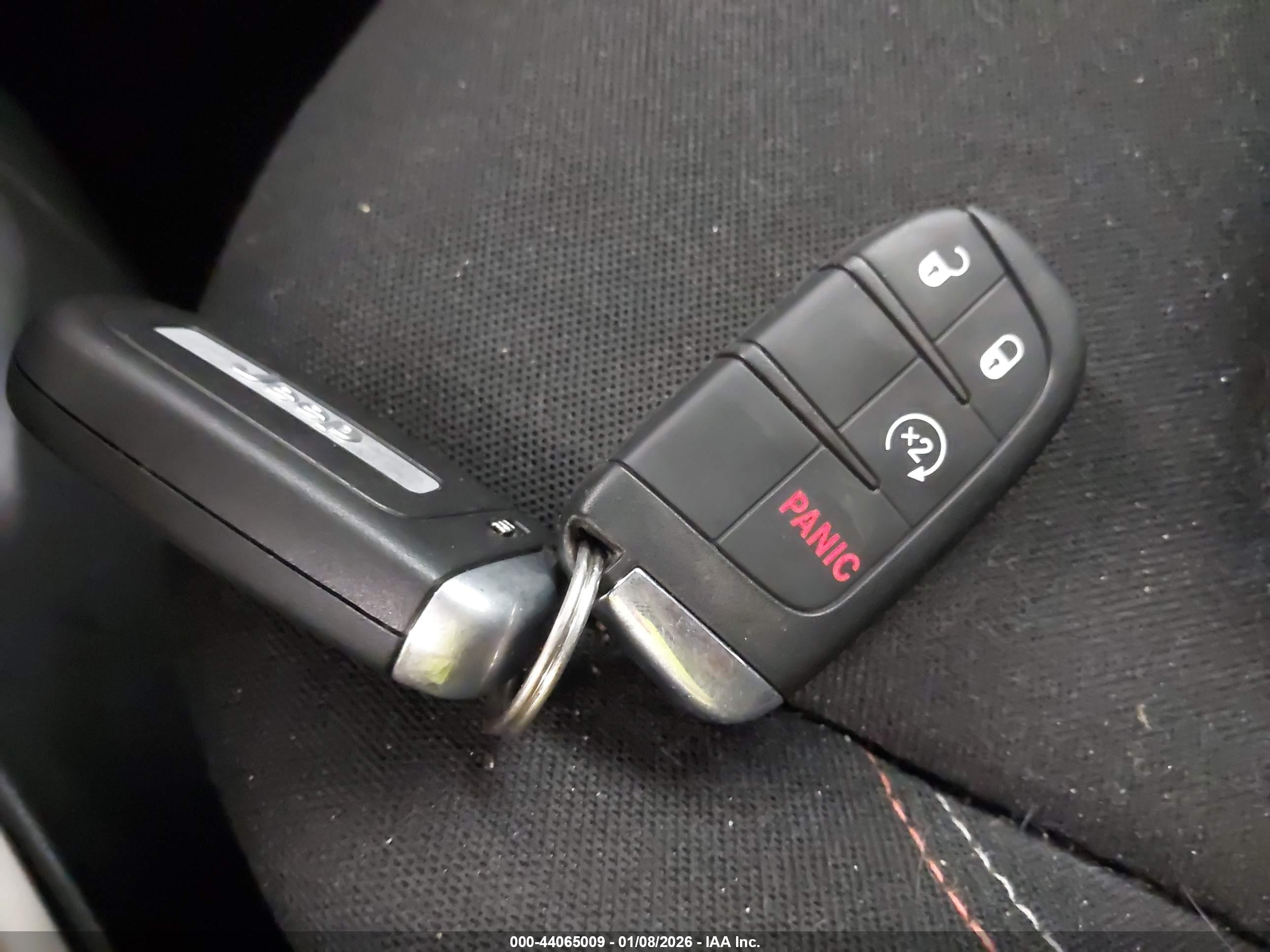 JEEP RENEGADE image 11