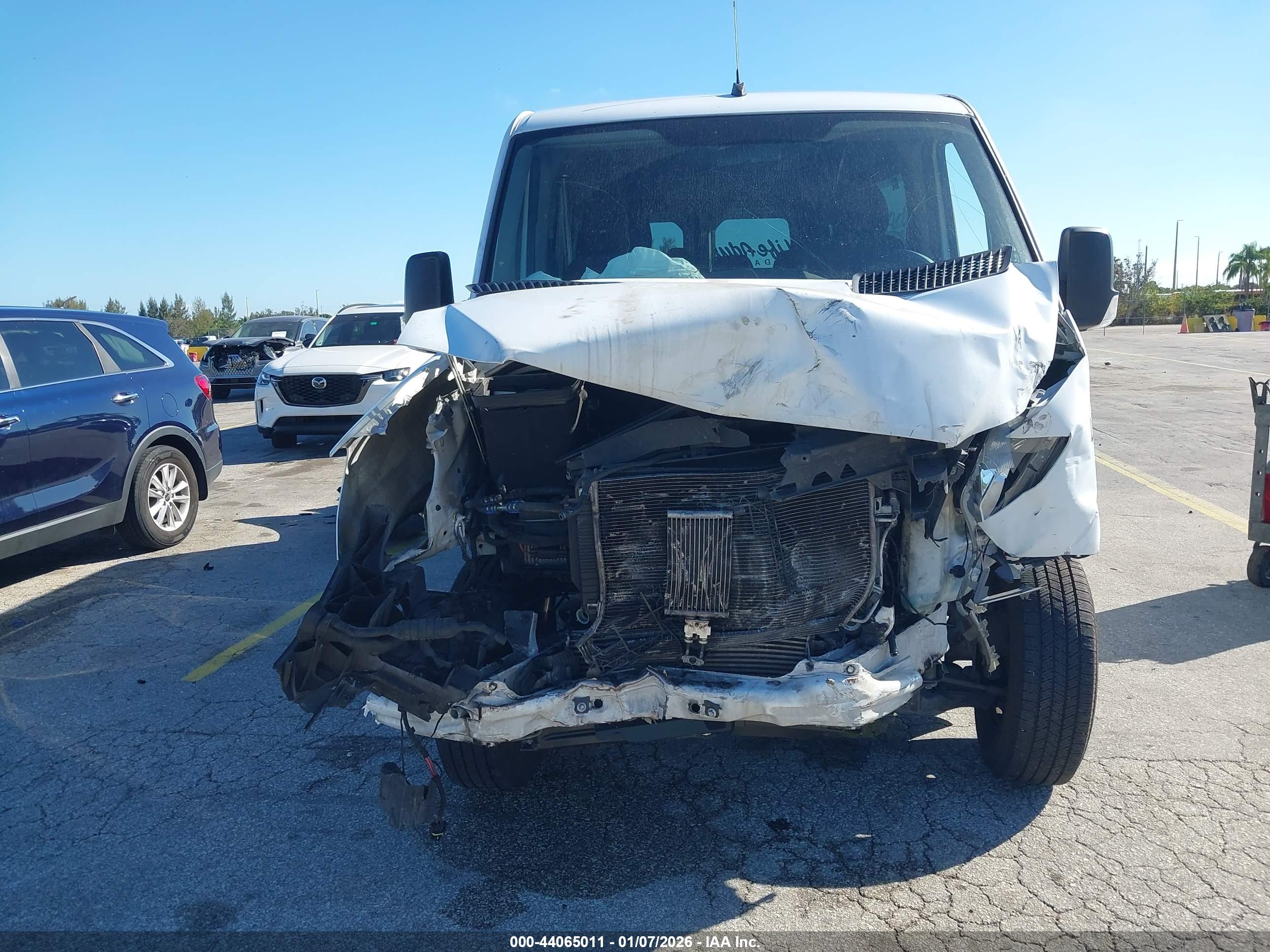 MERCEDES BENZ image 6