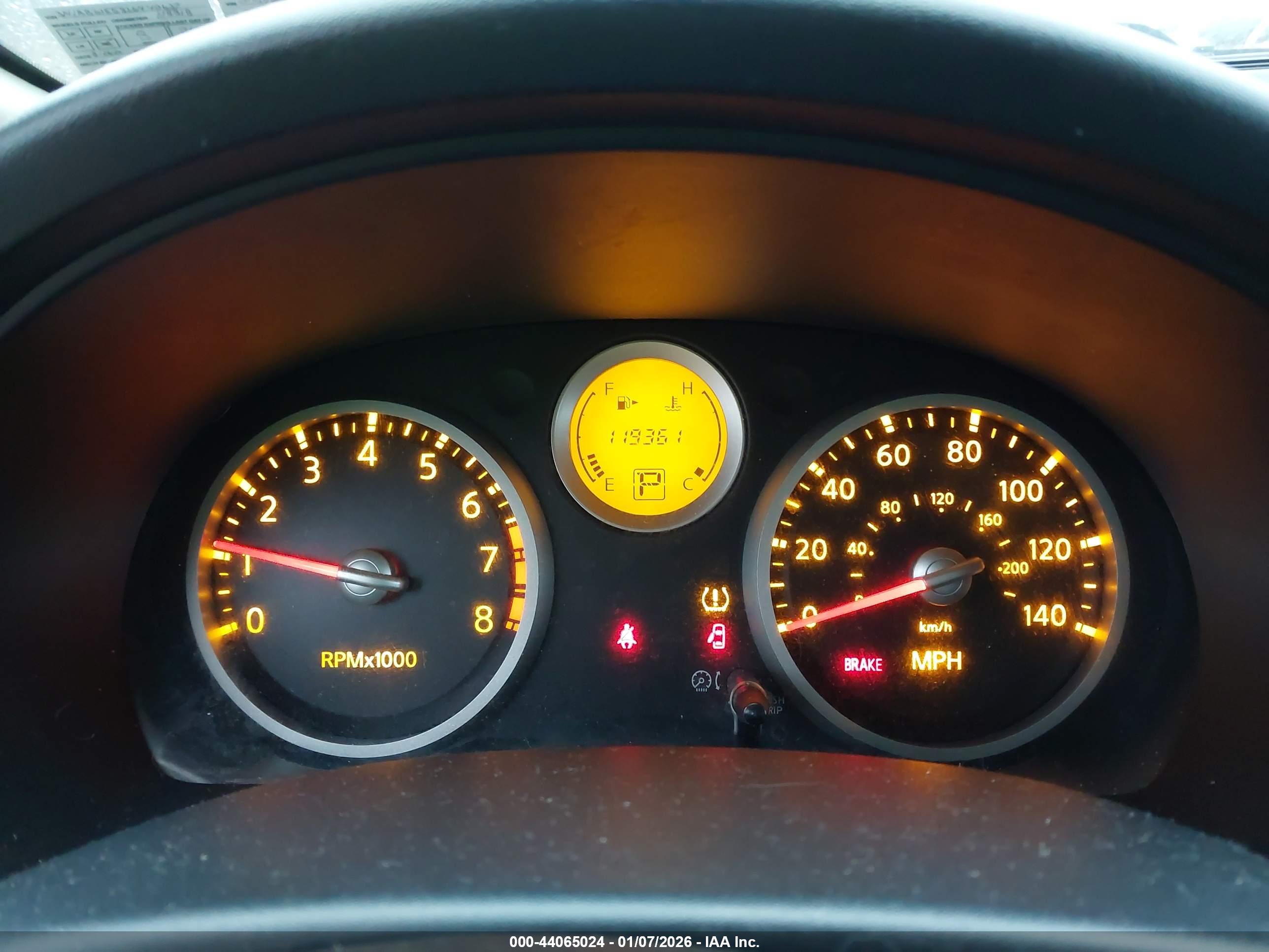 NISSAN SENTRA image 7