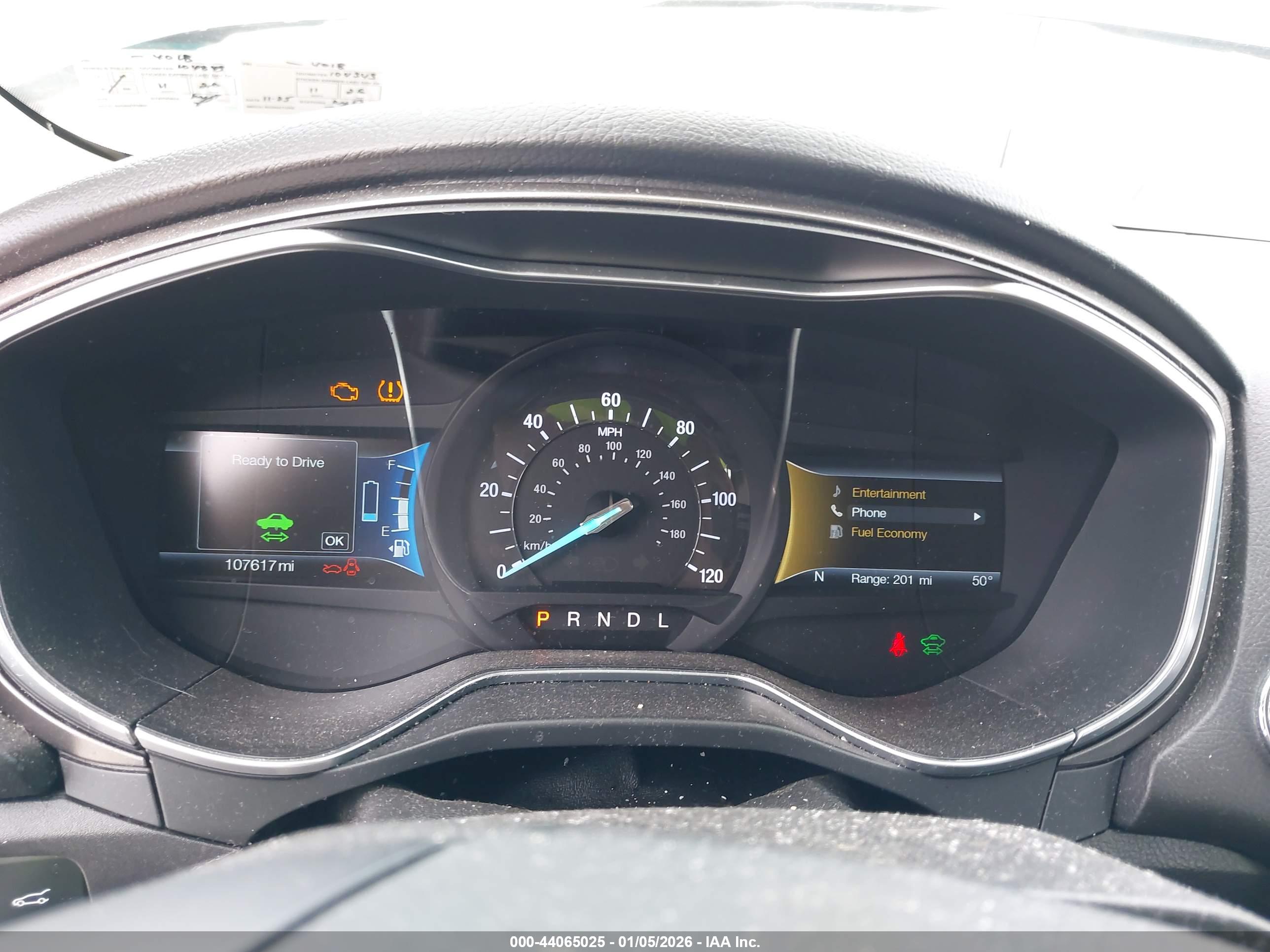 FORD FUSION image 7