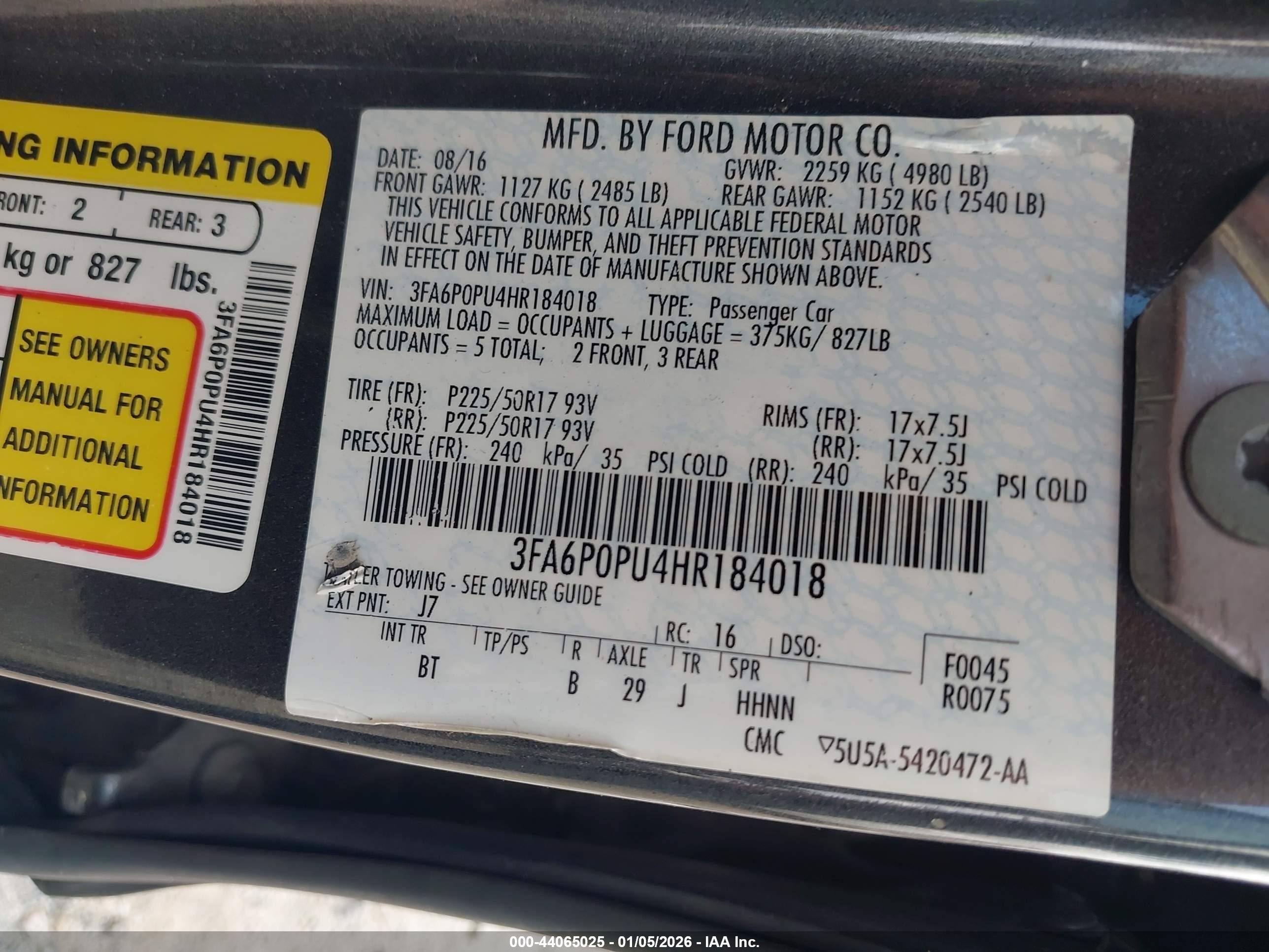 FORD FUSION image 9