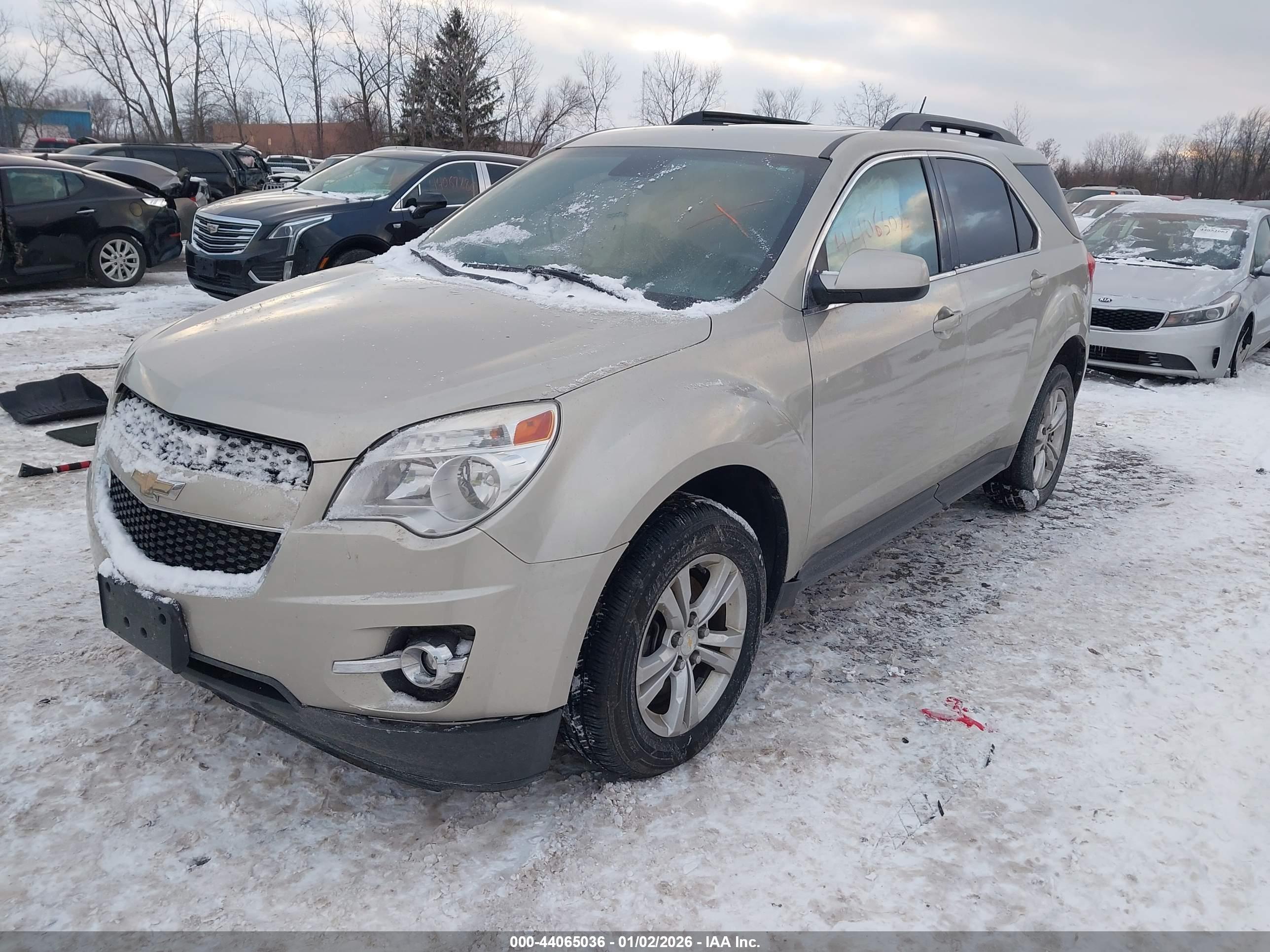 CHEVROLET EQUINOX image 2