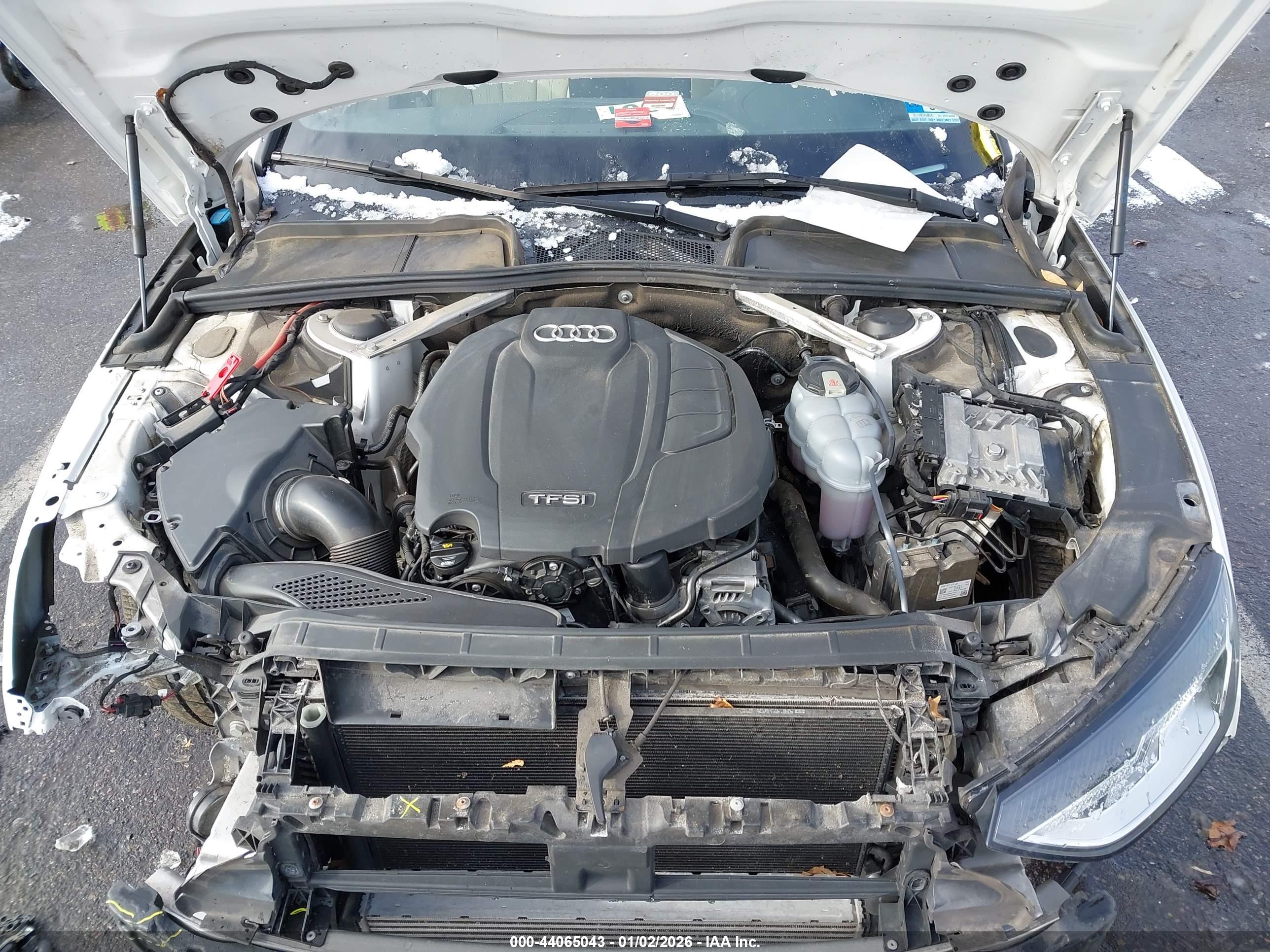 AUDI A4 image 10