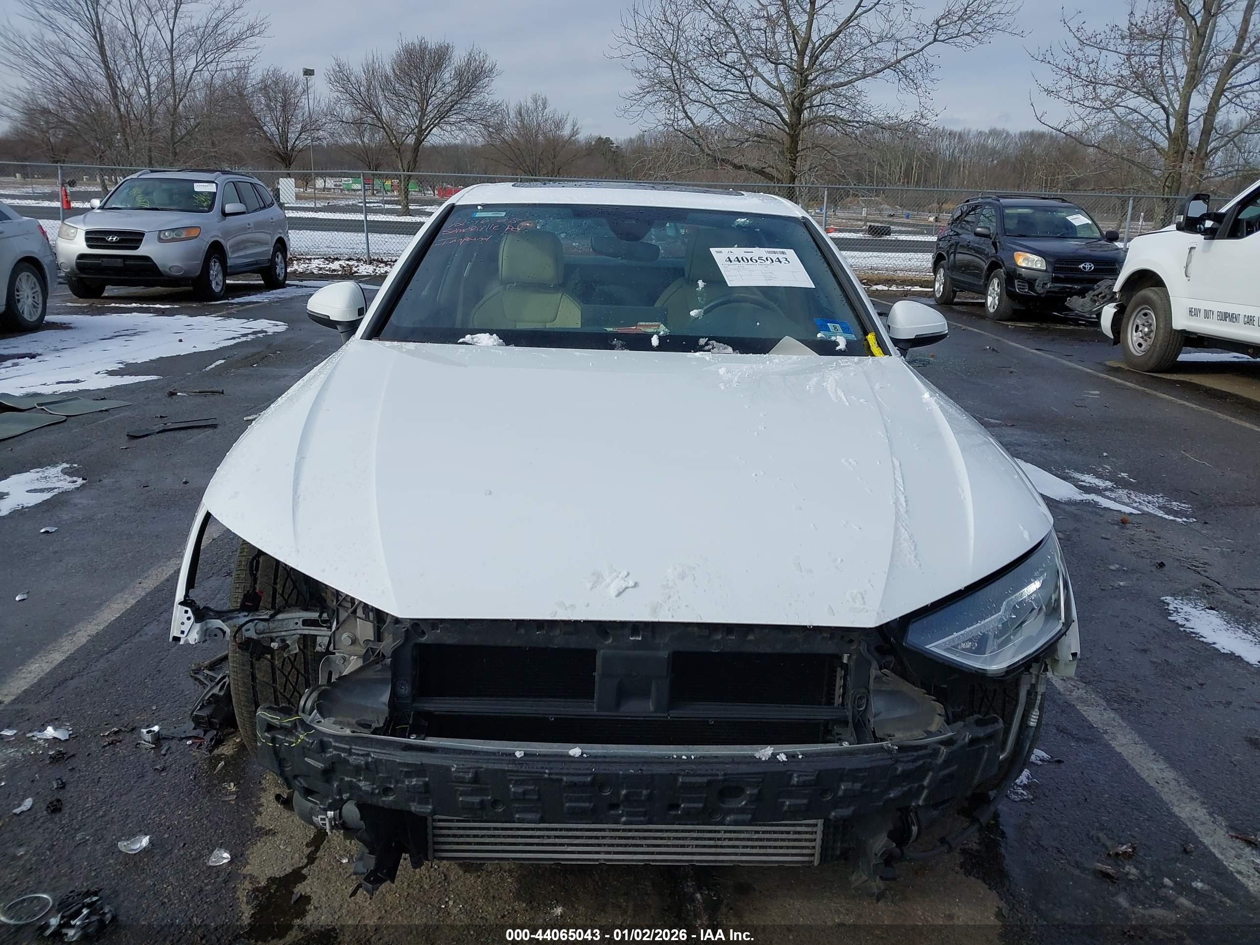 AUDI A4 image 6