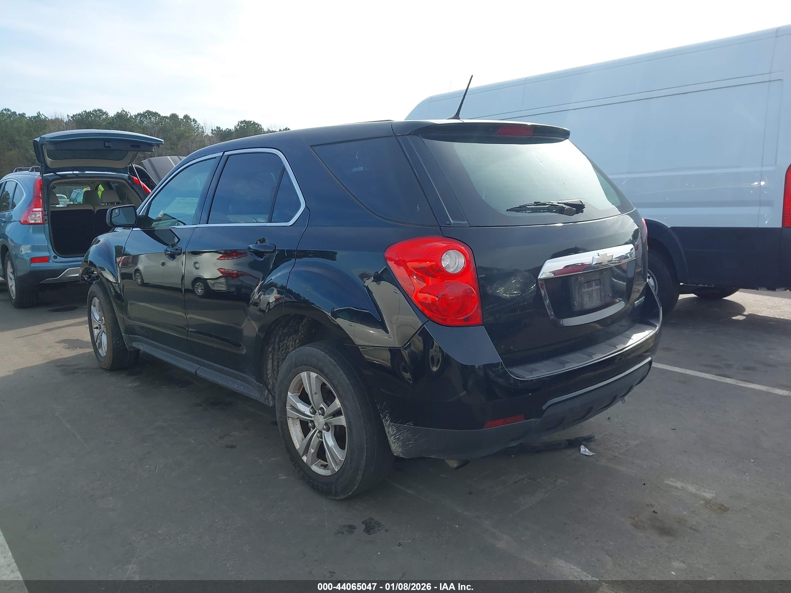 CHEVROLET EQUINOX image 3