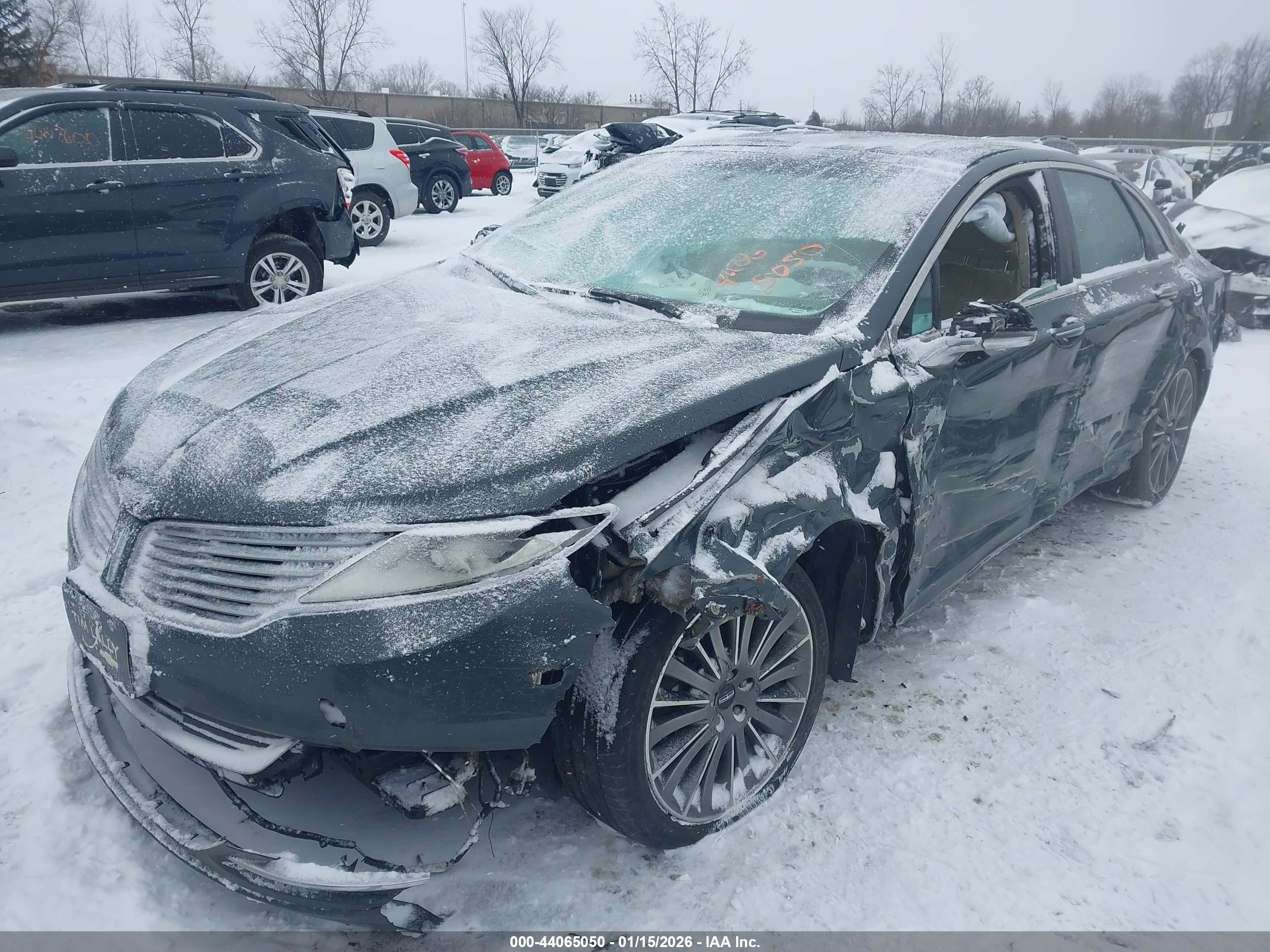 LINCOLN MKZ image 2