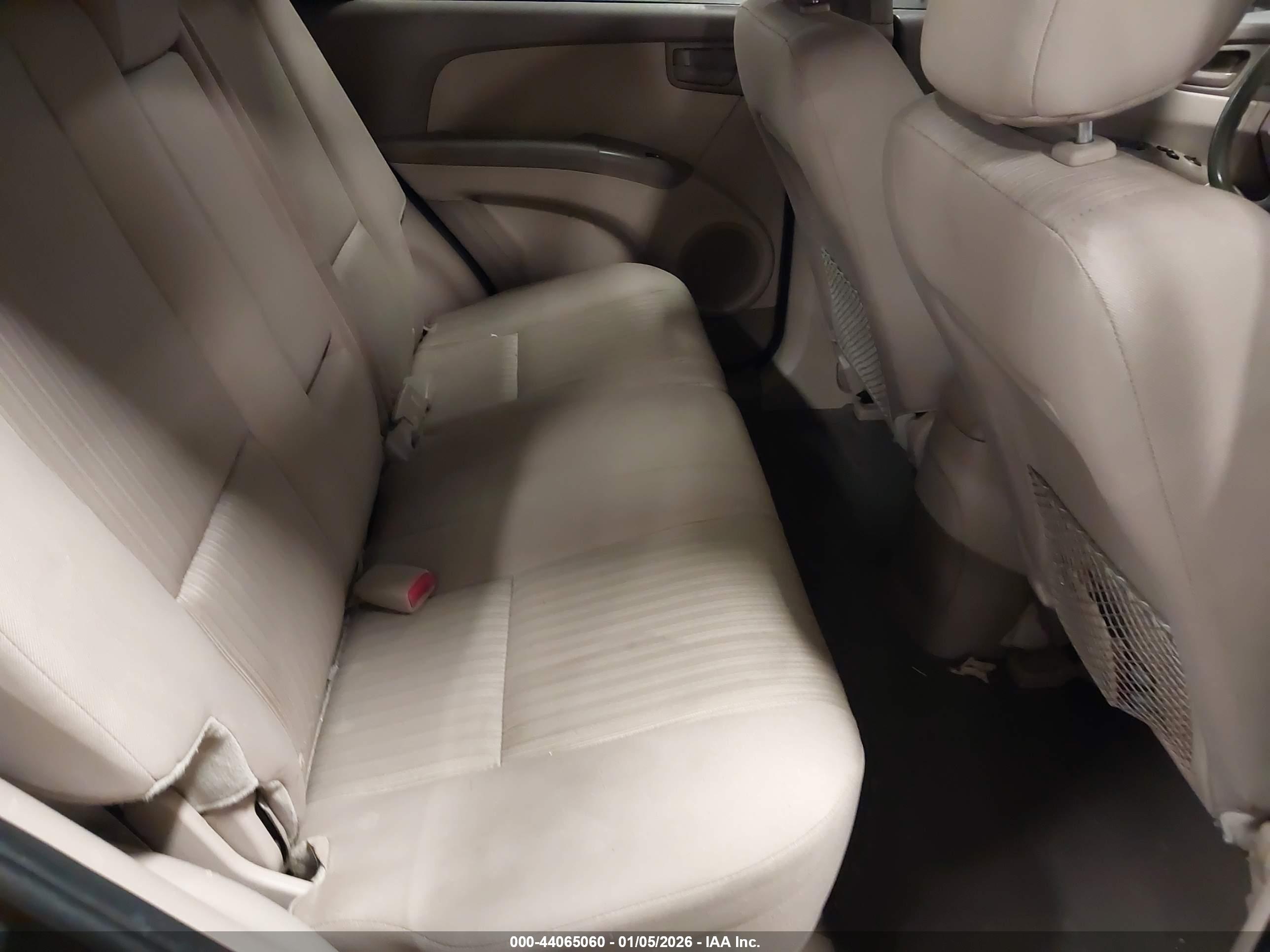 KIA SPORTAGE image 8