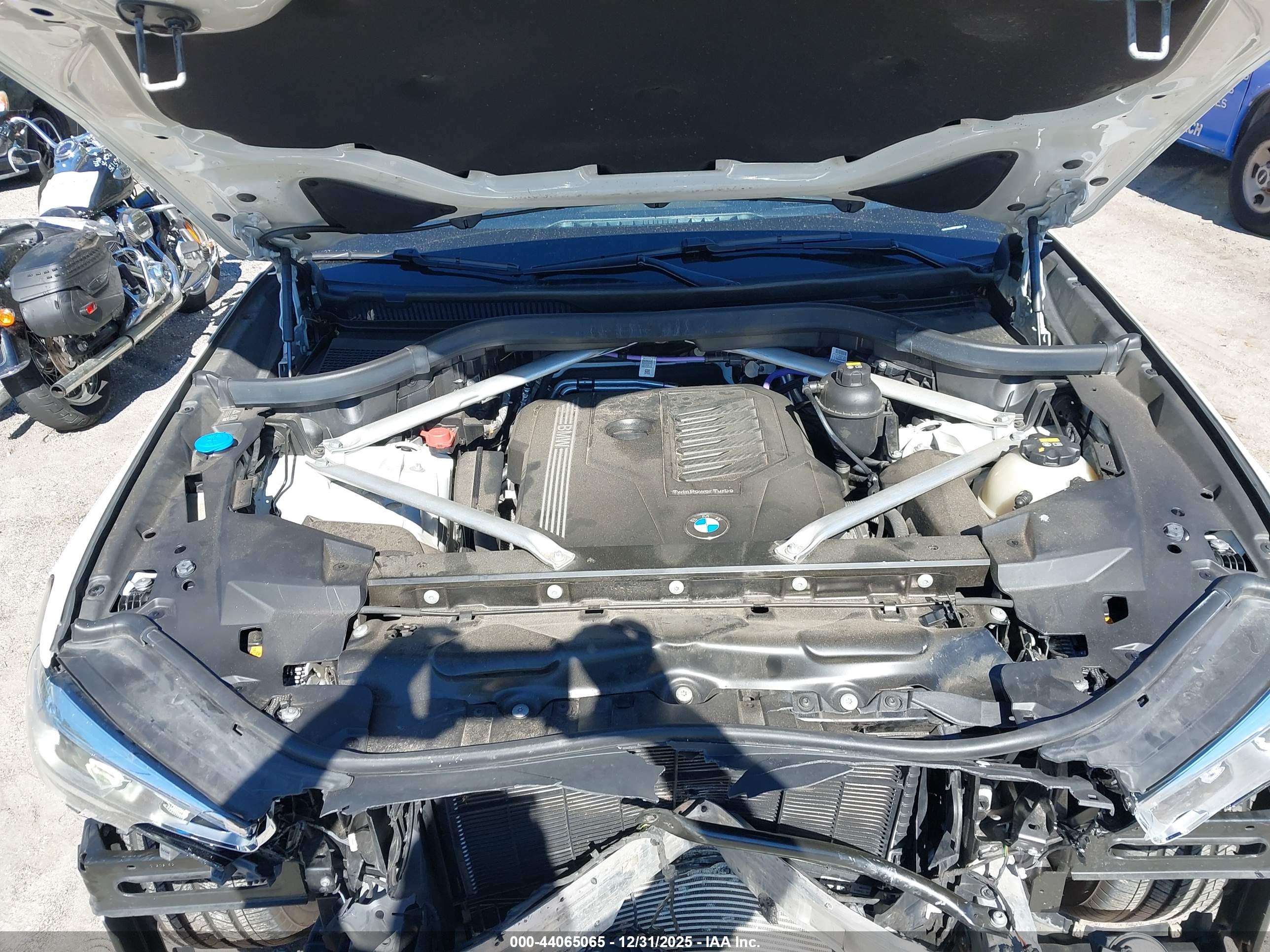 BMW X5 image 10