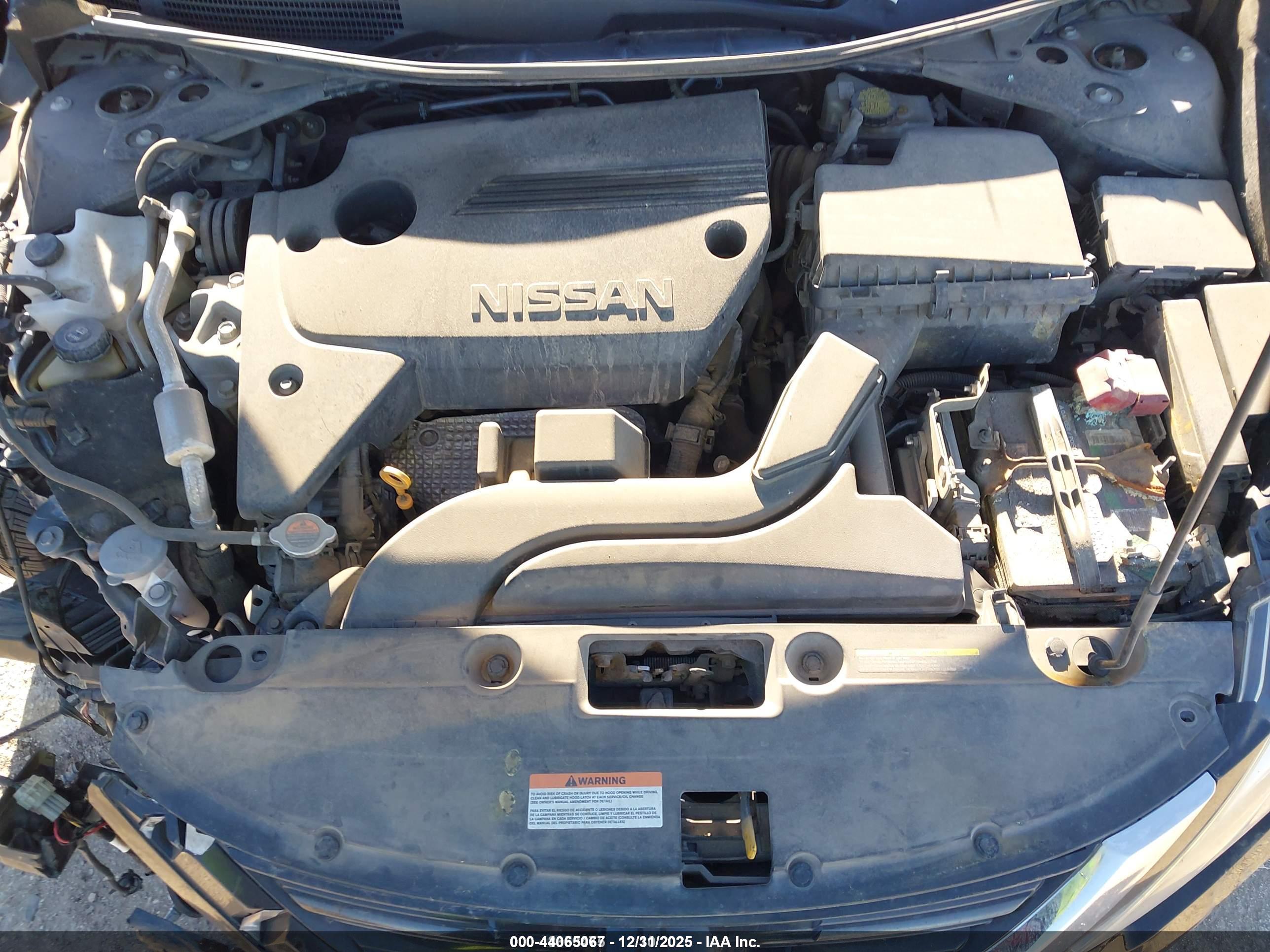 NISSAN ALTIMA image 10