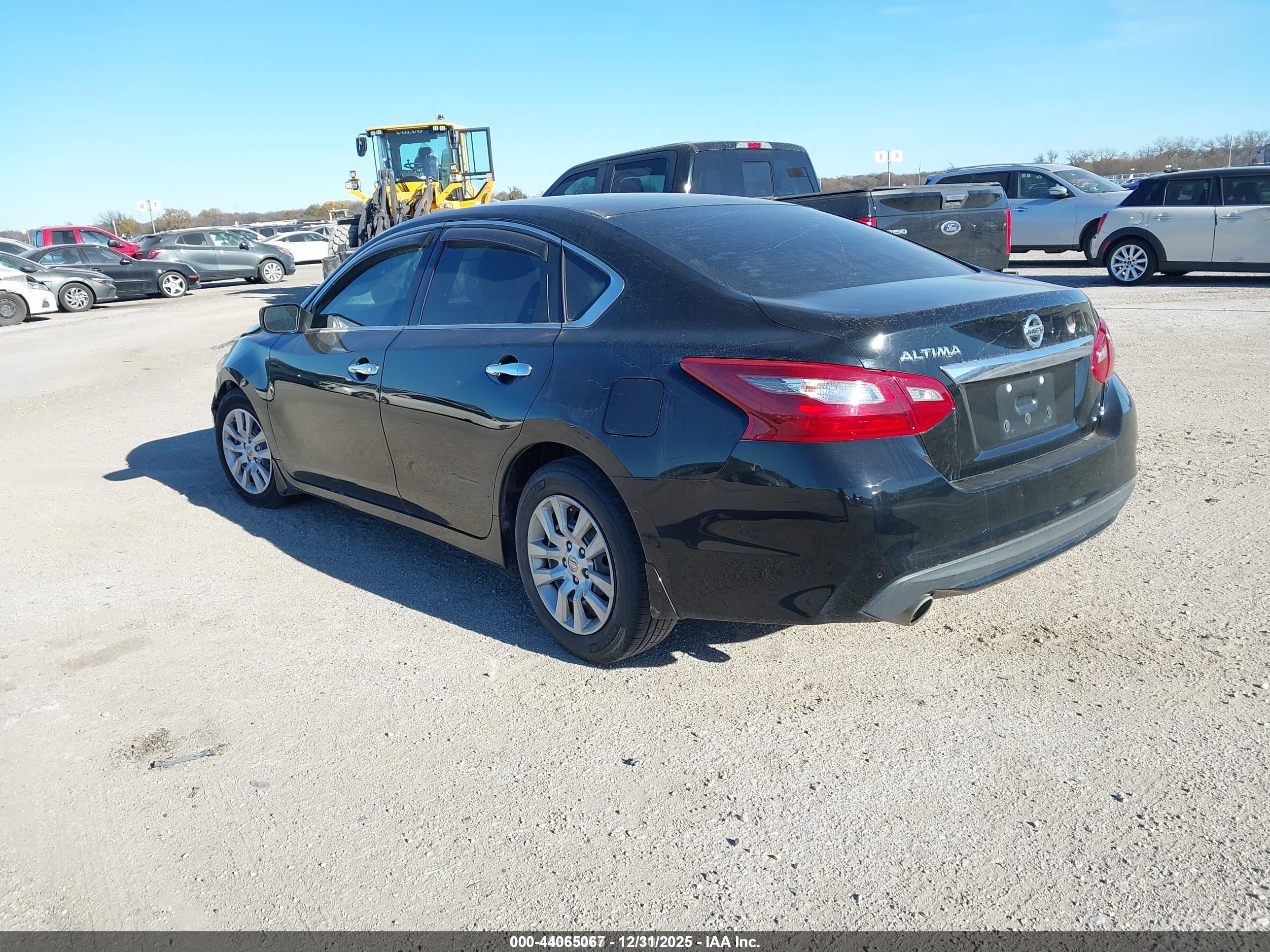 NISSAN ALTIMA image 3
