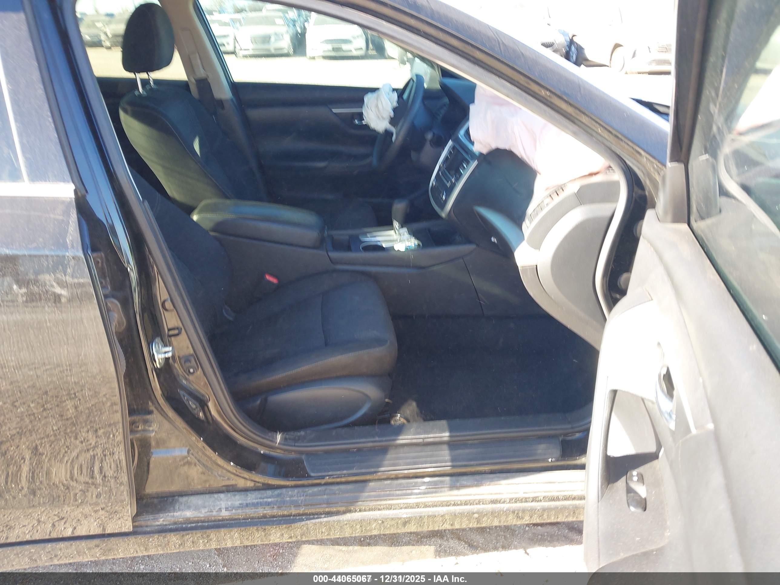 NISSAN ALTIMA image 5