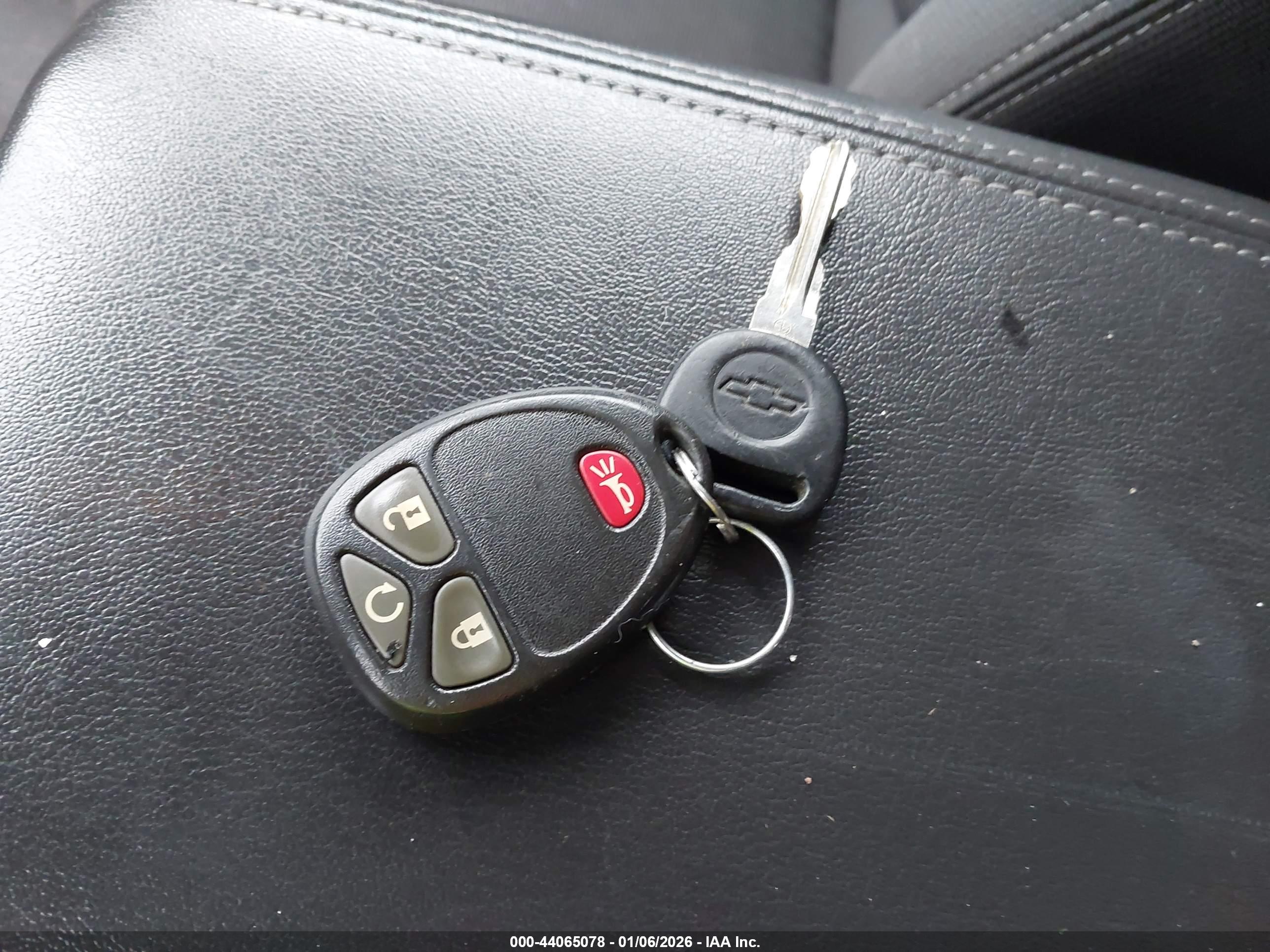 CHEVROLET TRAVERSE image 11