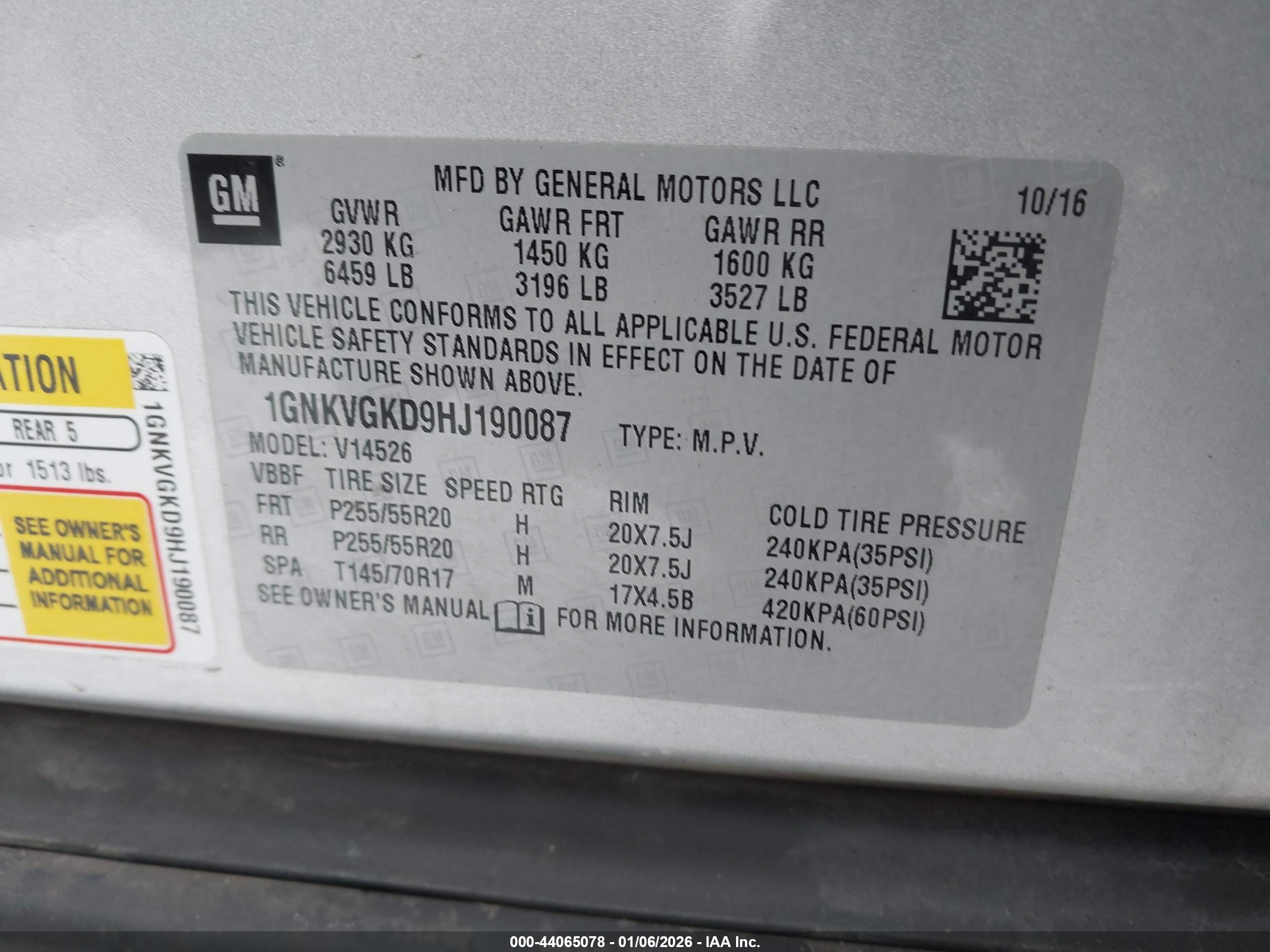 CHEVROLET TRAVERSE image 9