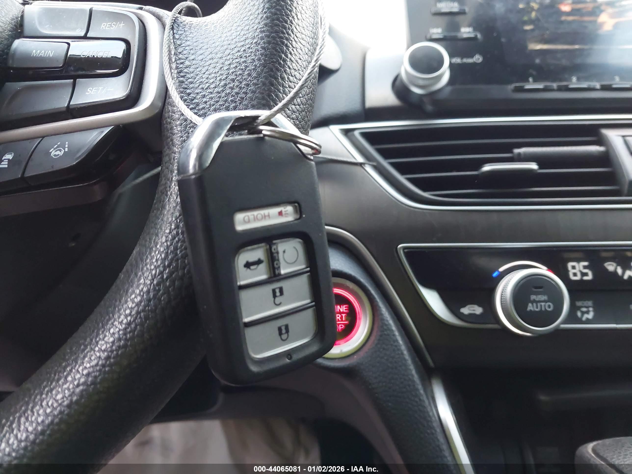HONDA ACCORD image 11