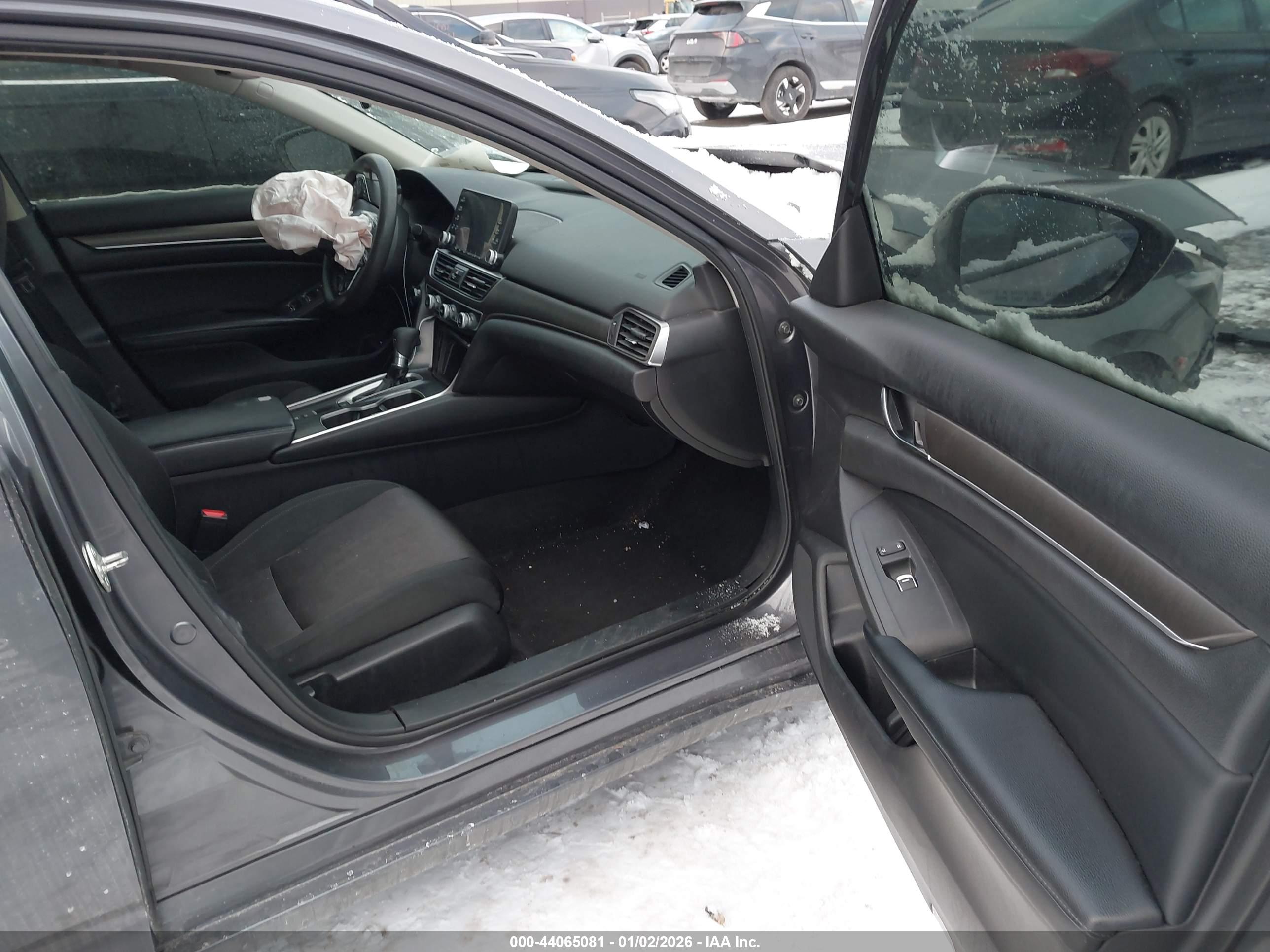 HONDA ACCORD image 5