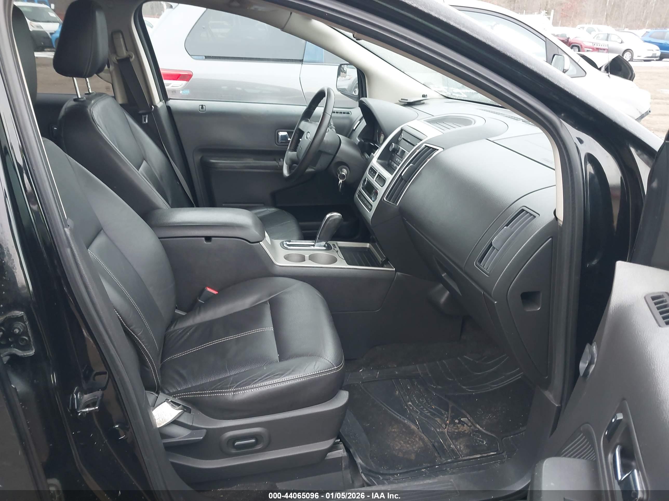 FORD EDGE image 5