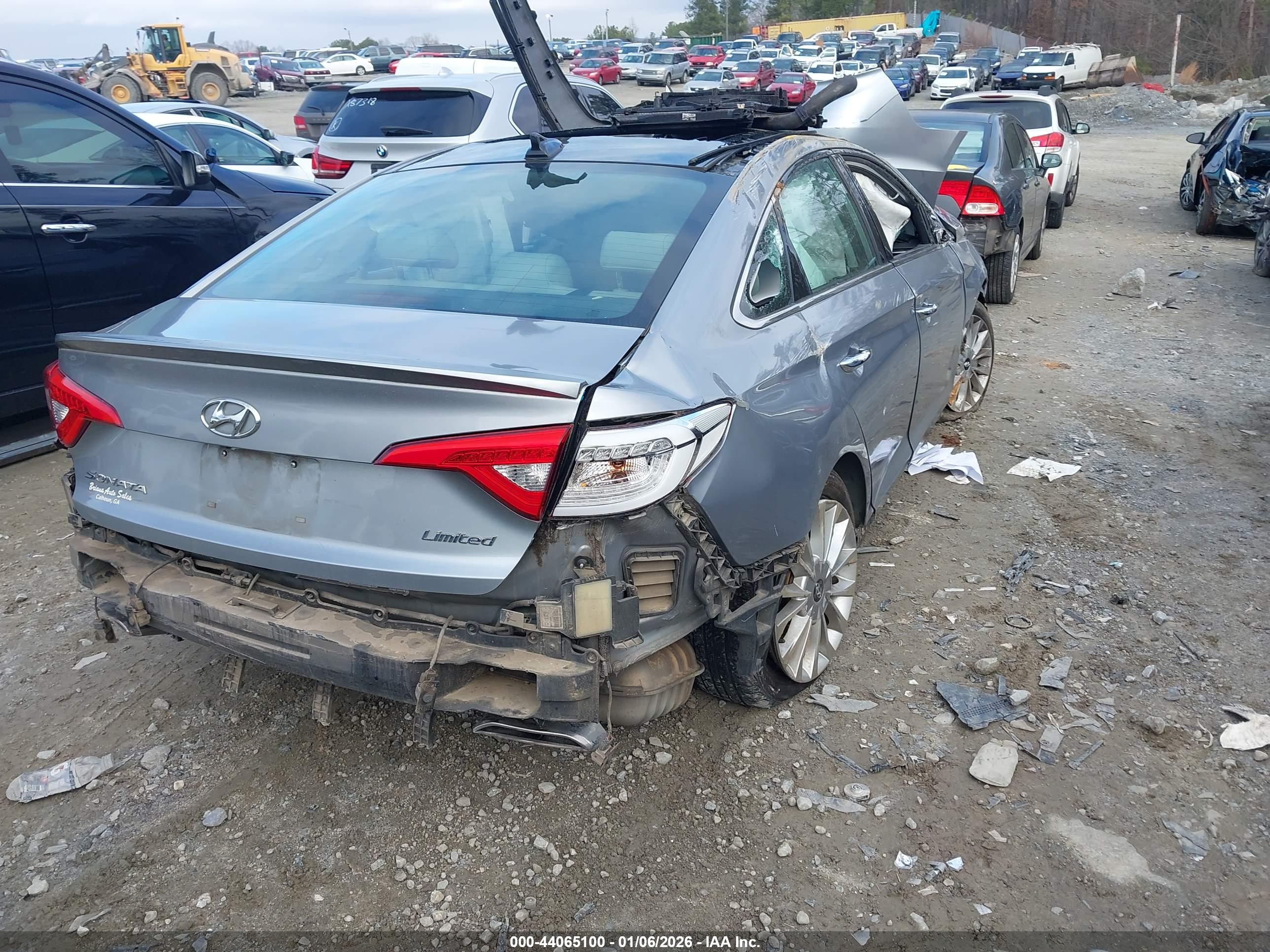 HYUNDAI SONATA image 4