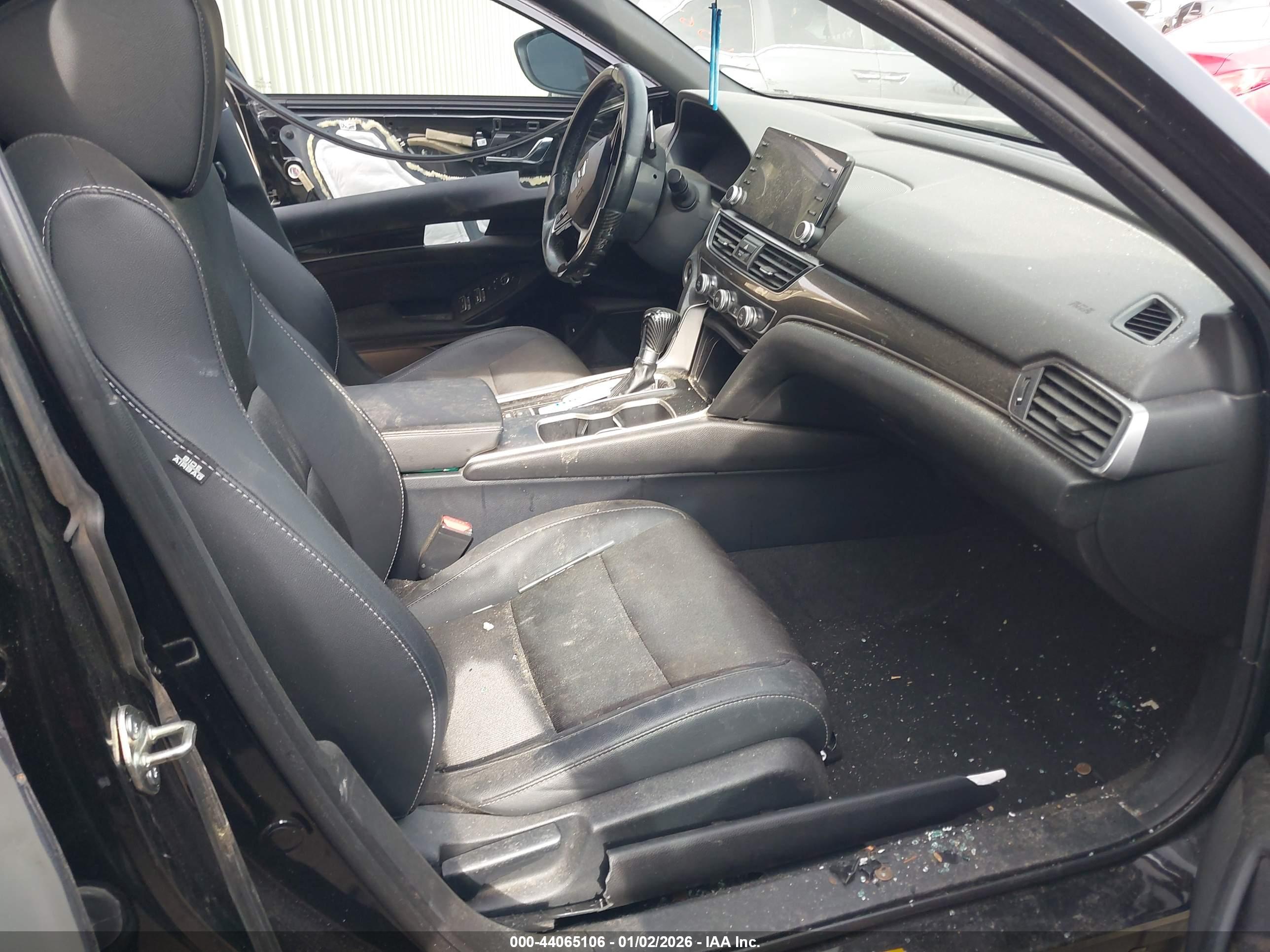 HONDA ACCORD image 5