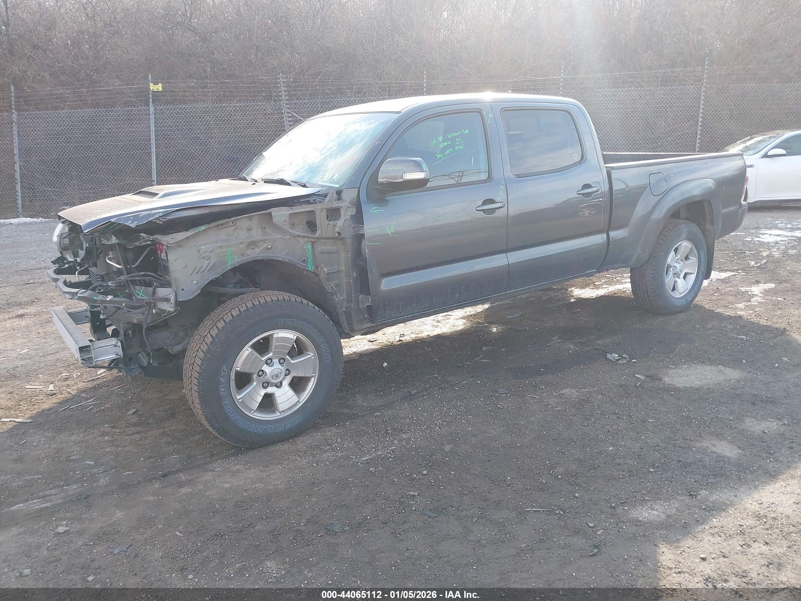 TOYOTA TACOMA image 2