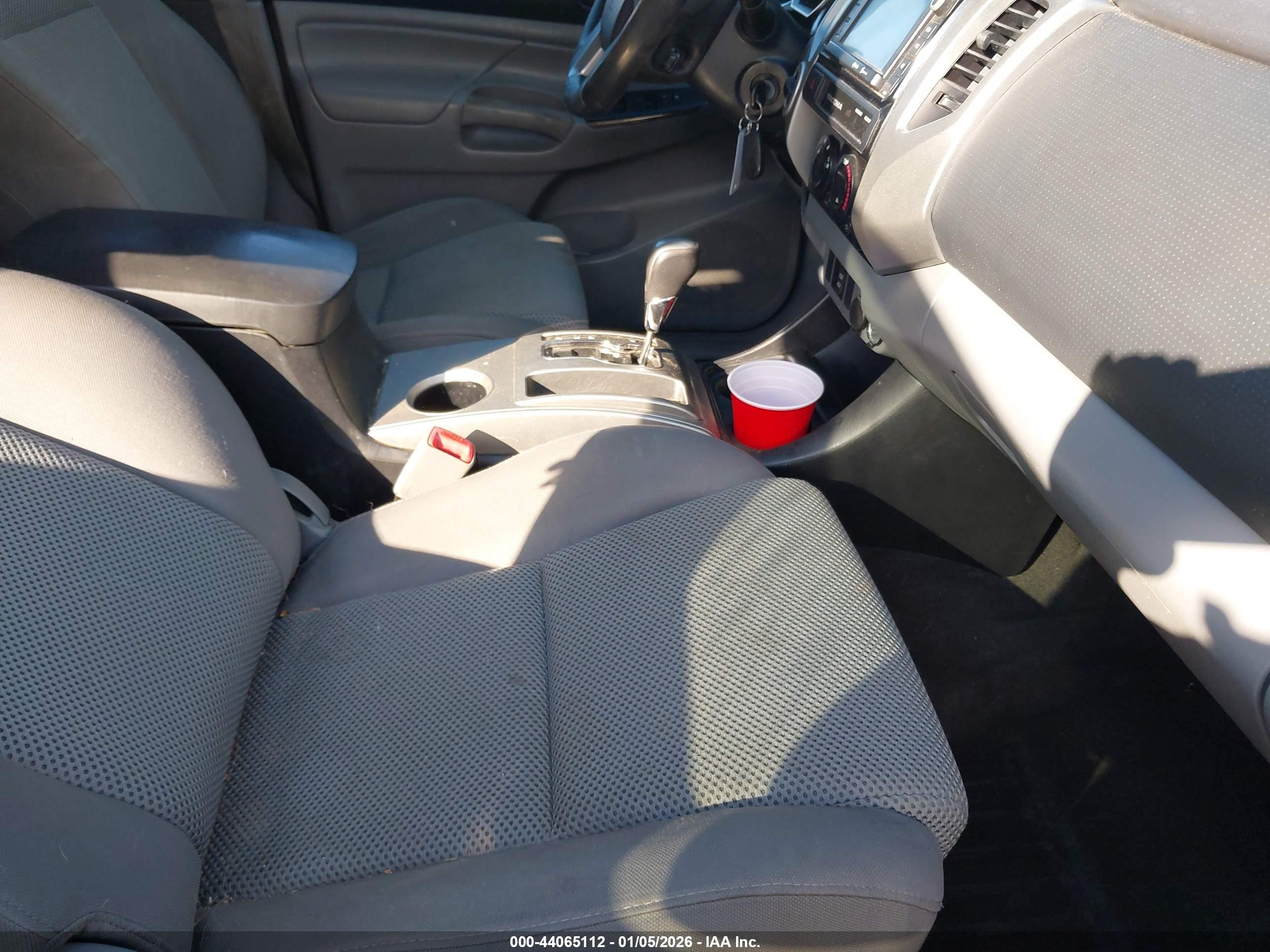 TOYOTA TACOMA image 5