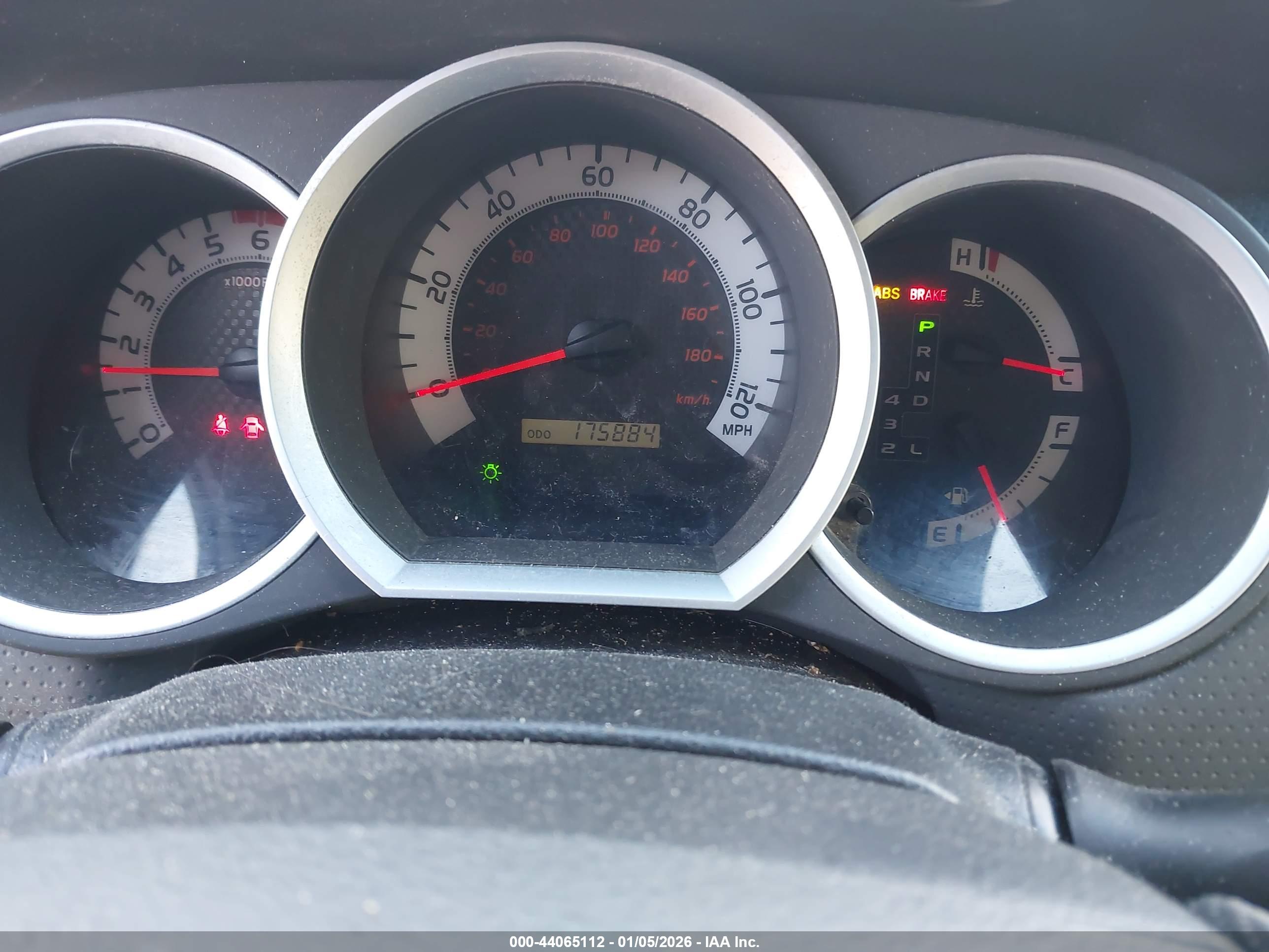 TOYOTA TACOMA image 7