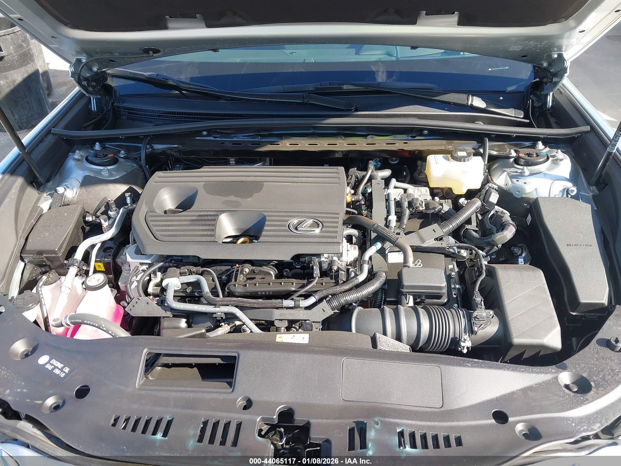 LEXUS ES image 10