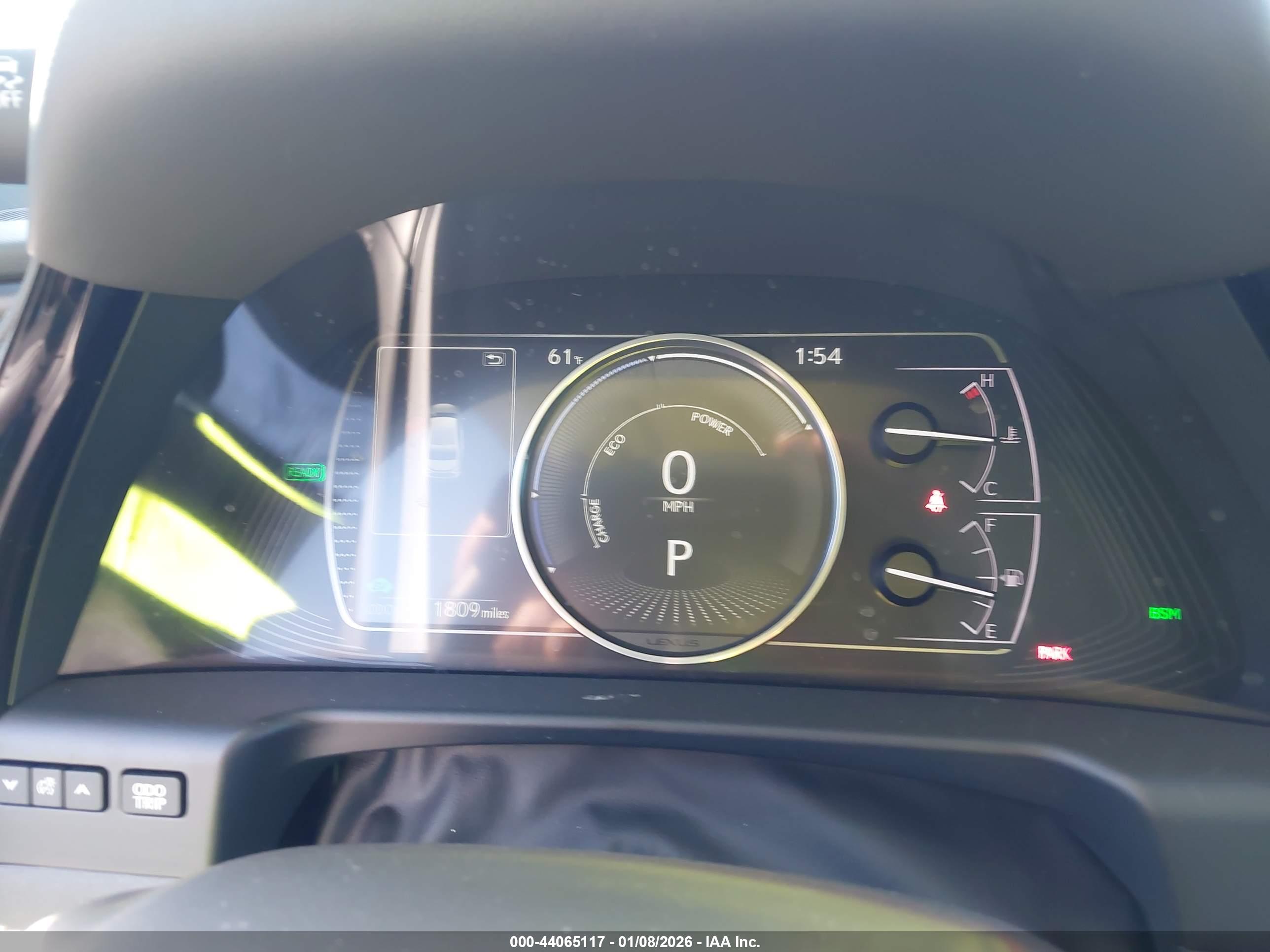 LEXUS ES image 7