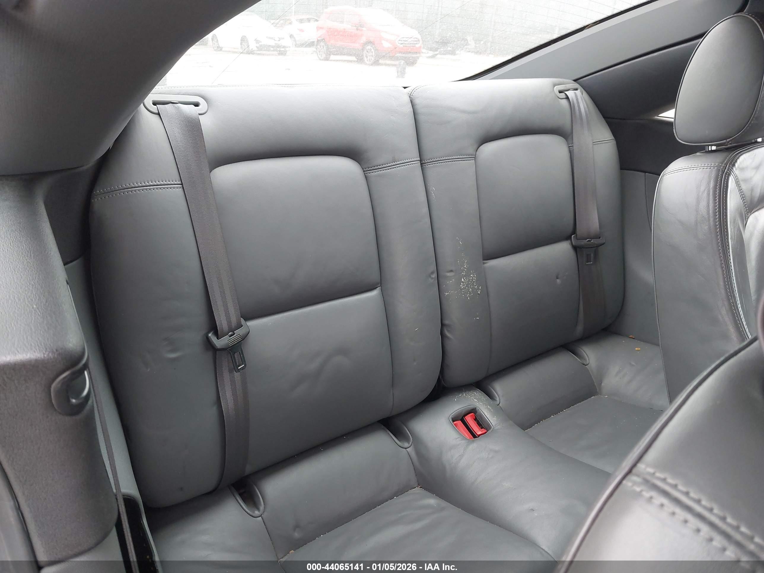 AUDI TT image 8