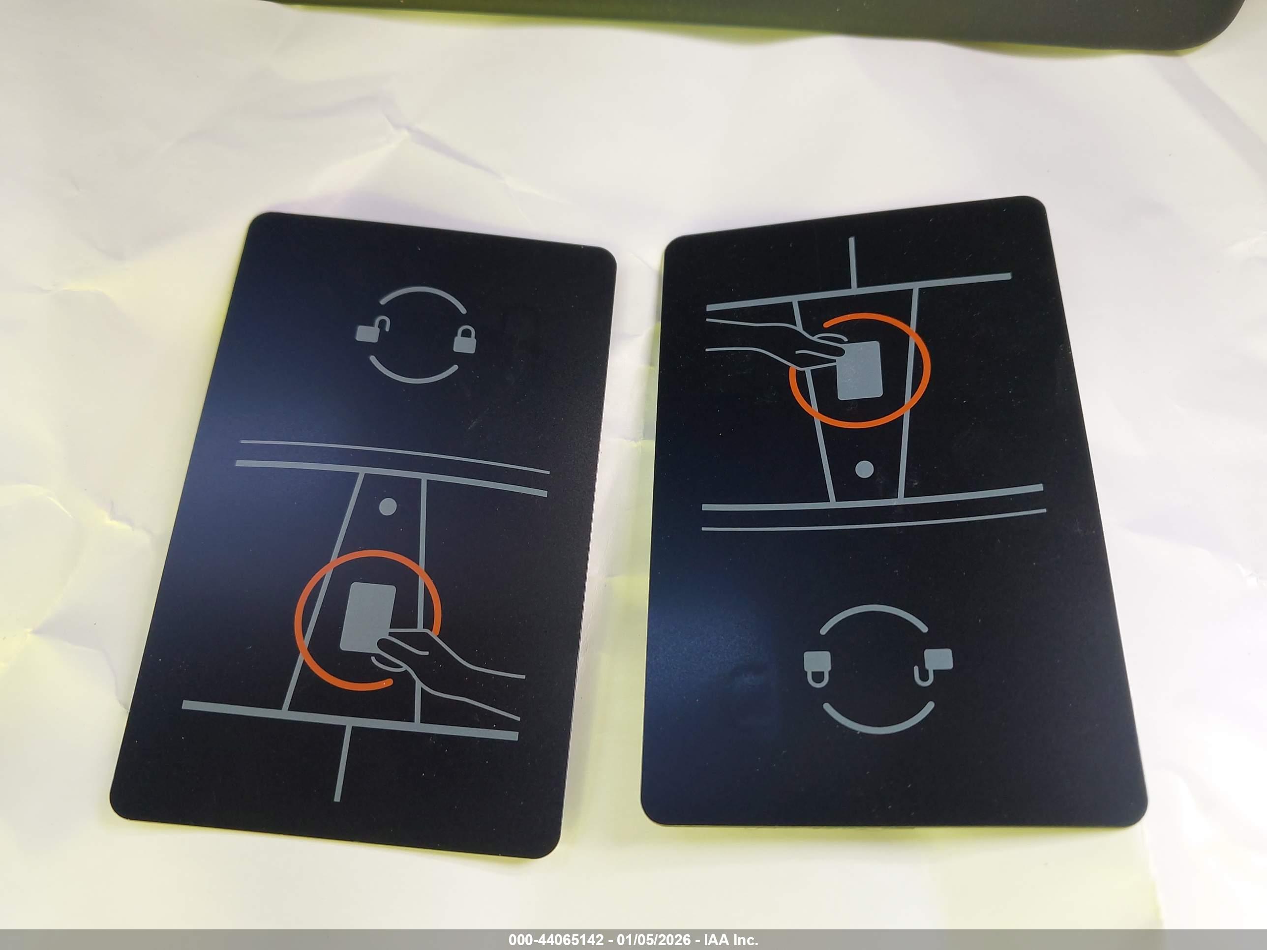 TESLA MODEL image 11