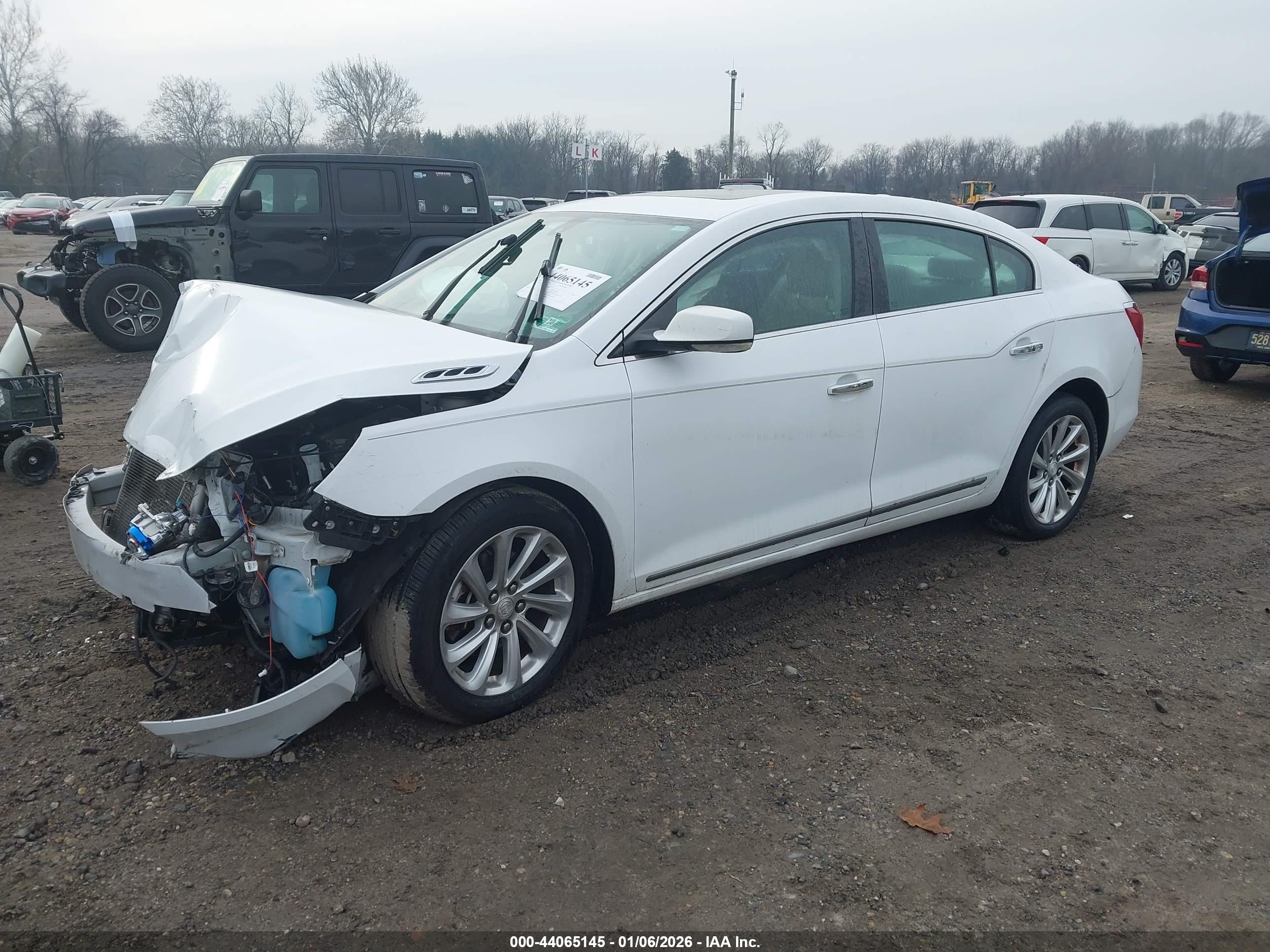 BUICK LACROSSE image 2