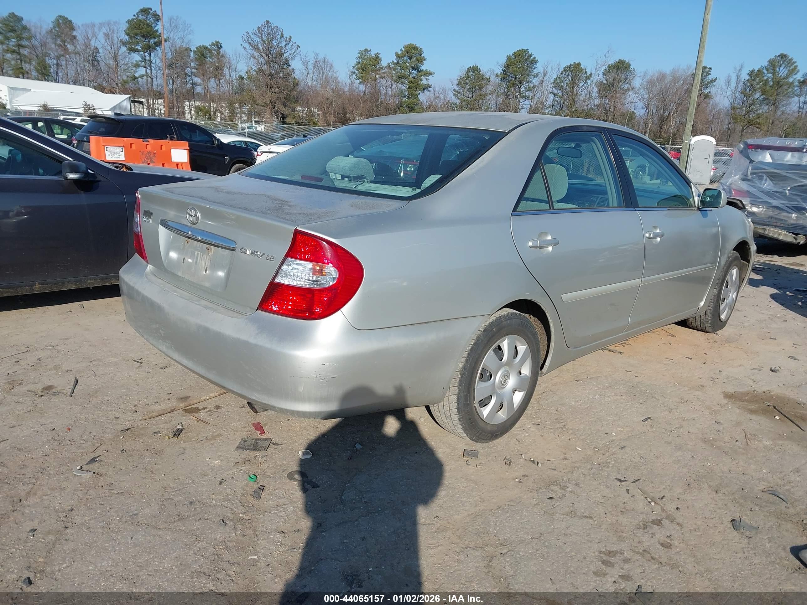 TOYOTA CAMRY image 4
