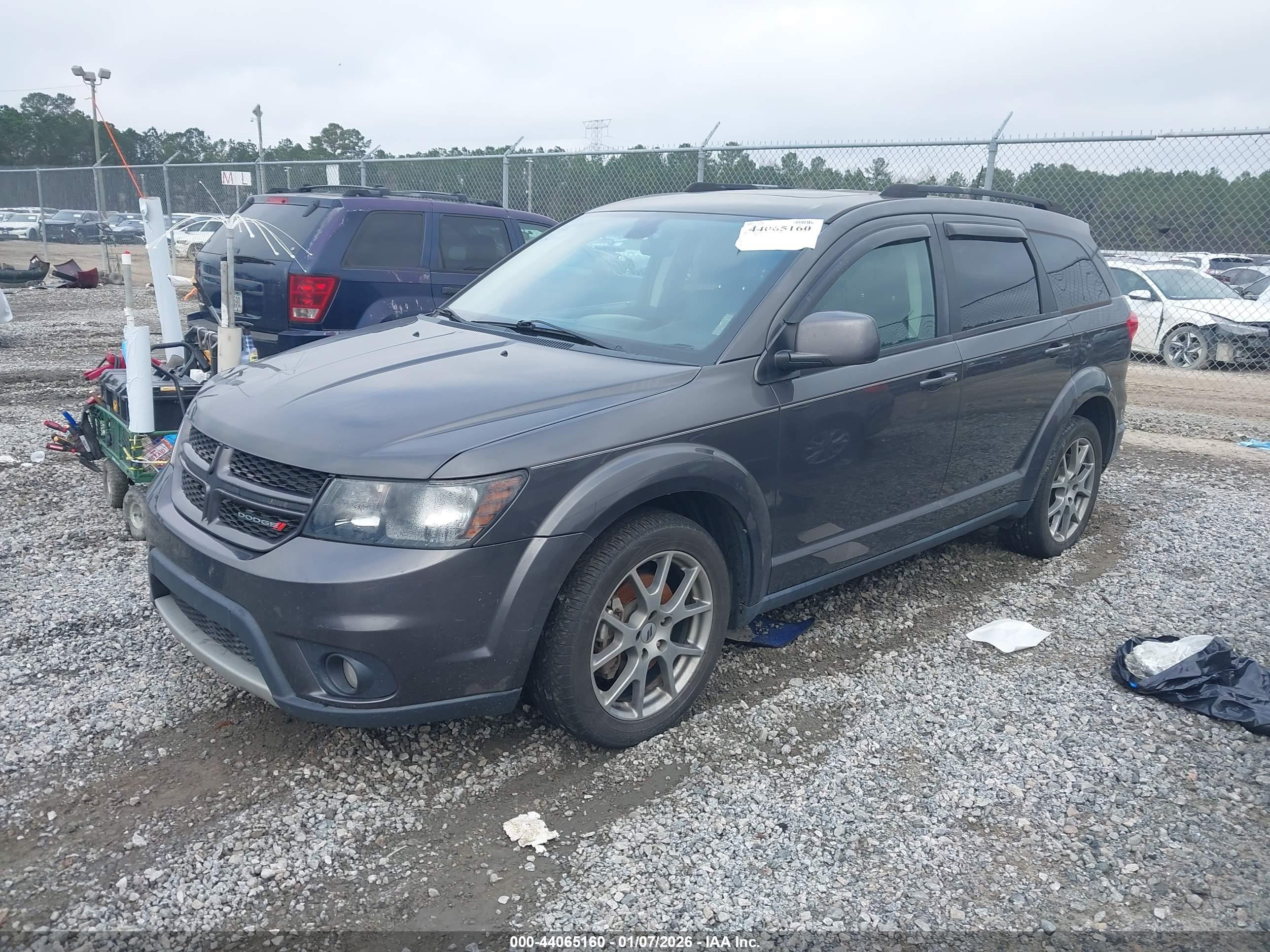 DODGE JOURNEY image 2