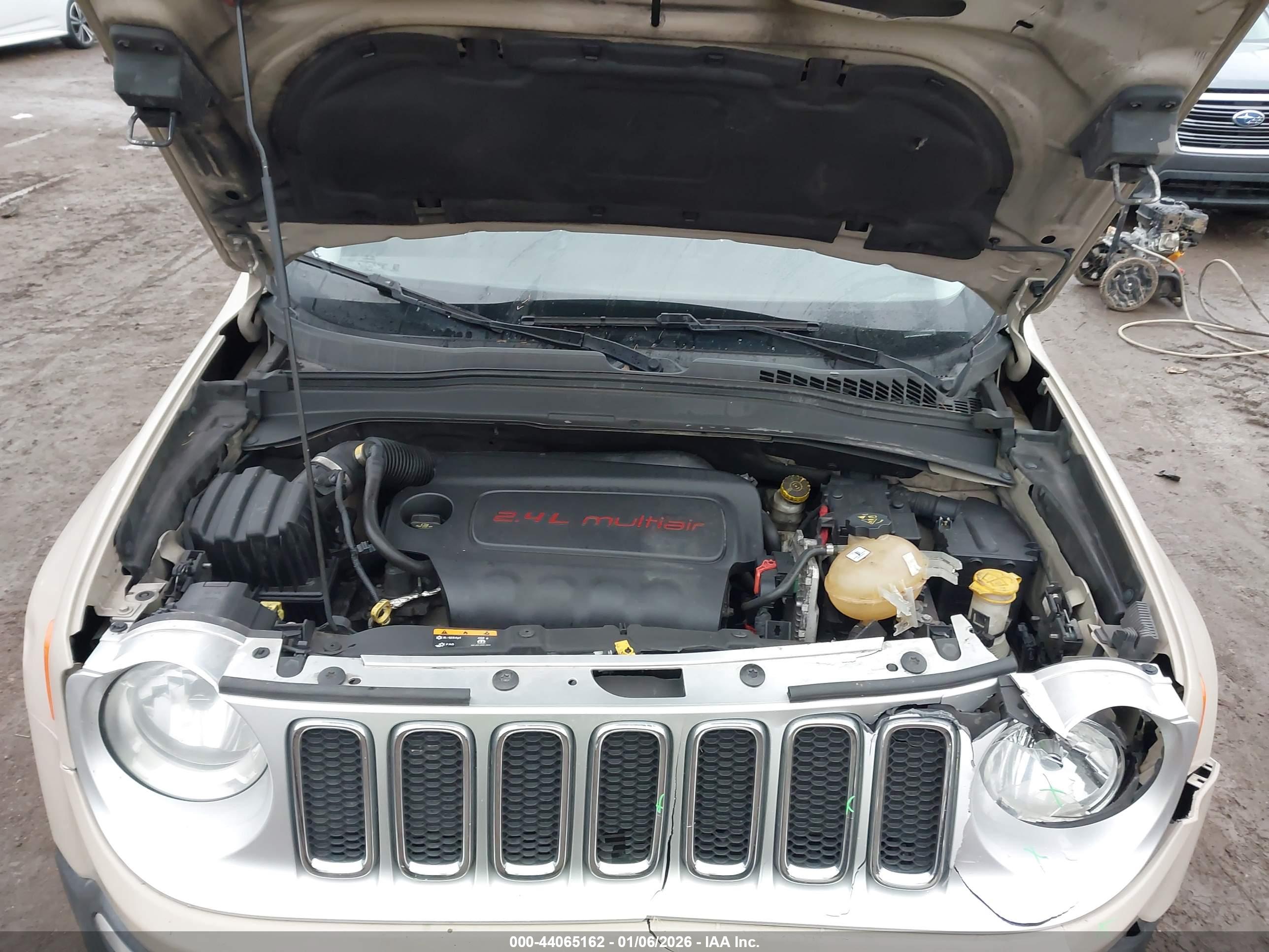 JEEP RENEGADE image 10