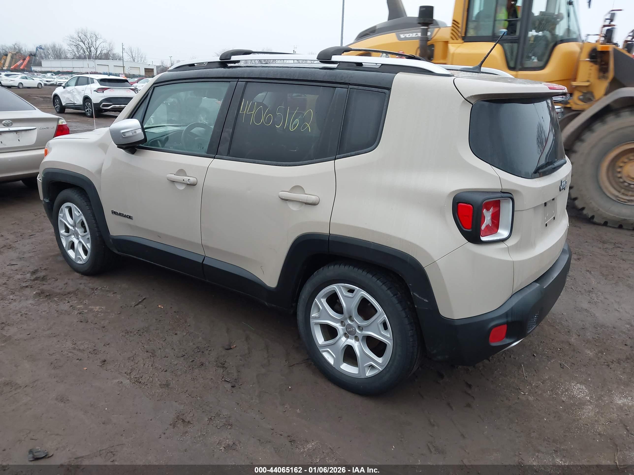 JEEP RENEGADE image 3