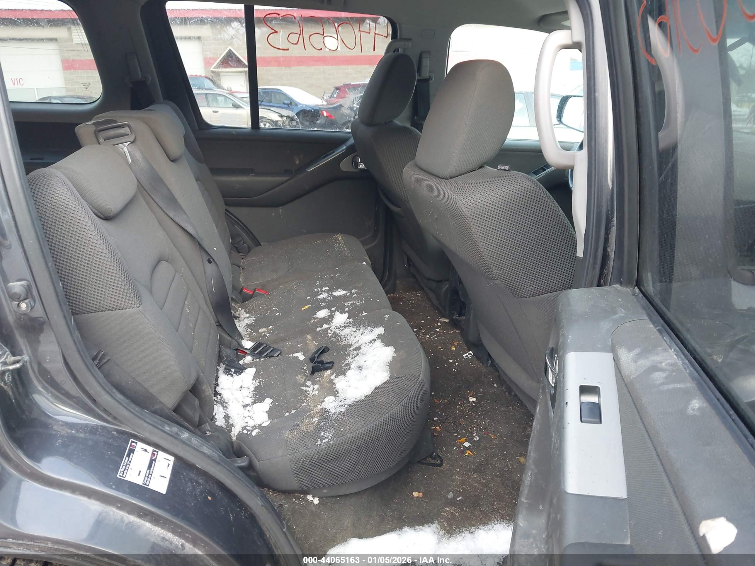 NISSAN PATHFINDER image 8