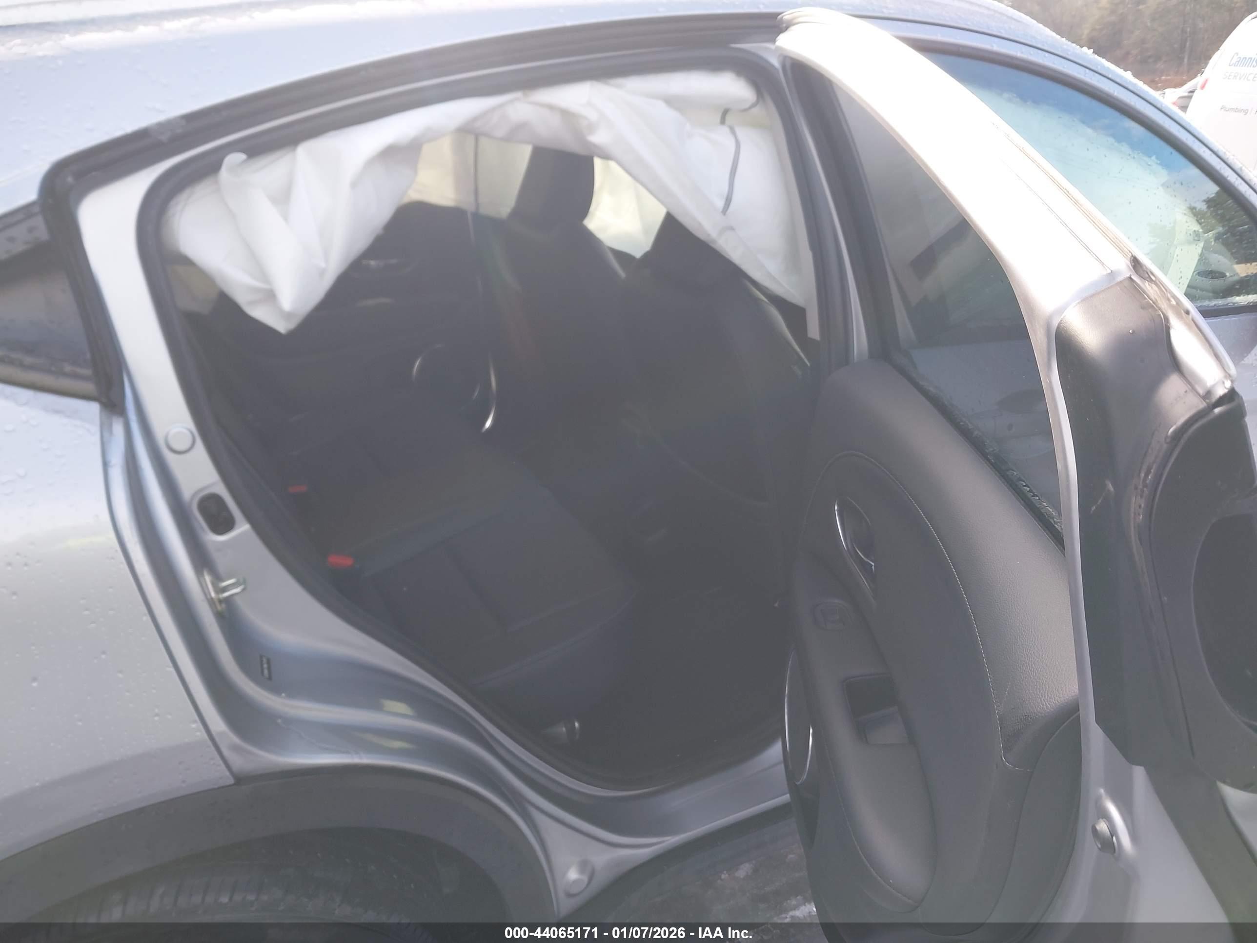 HONDA HR-V image 8