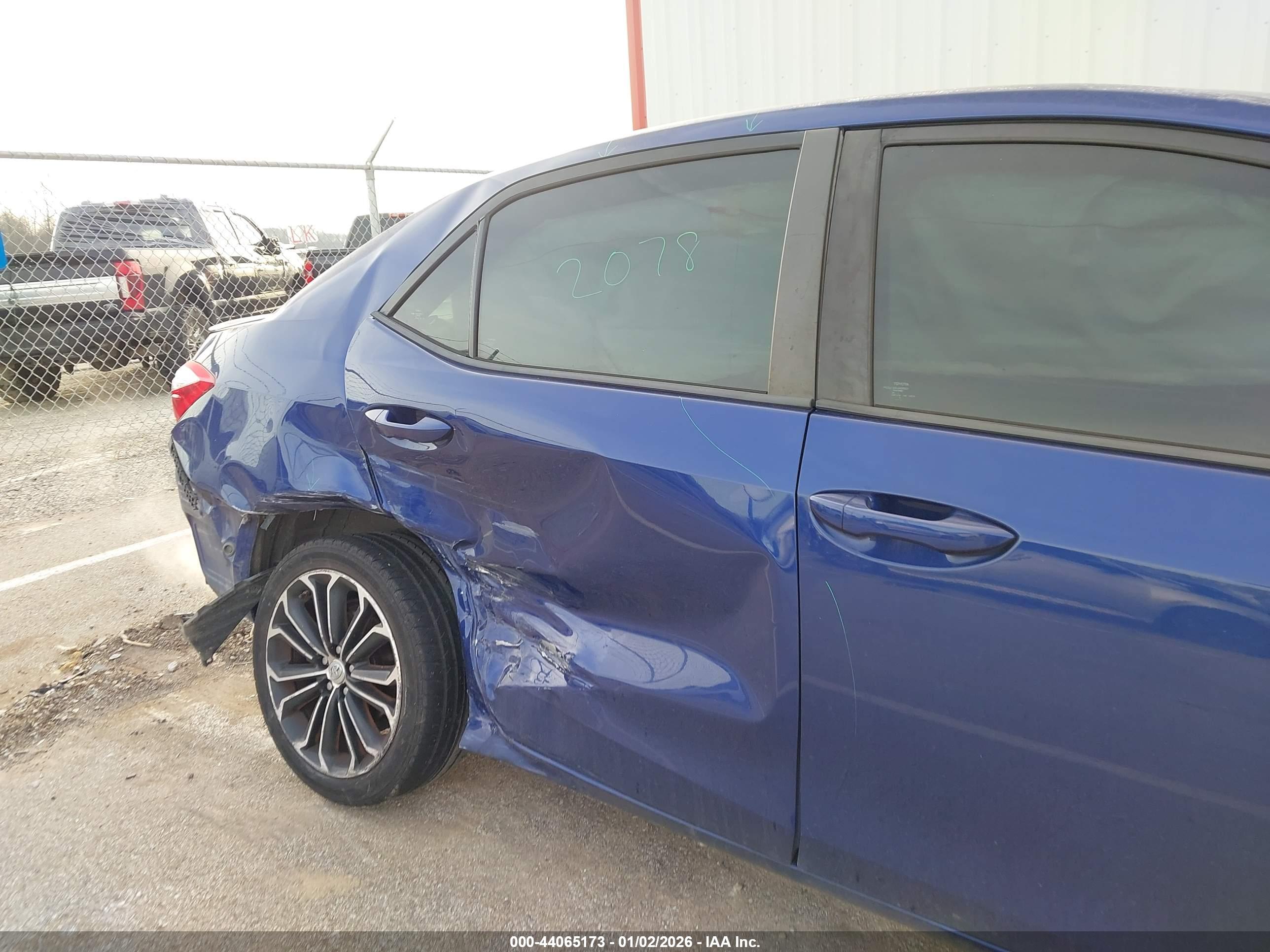 TOYOTA COROLLA image 6
